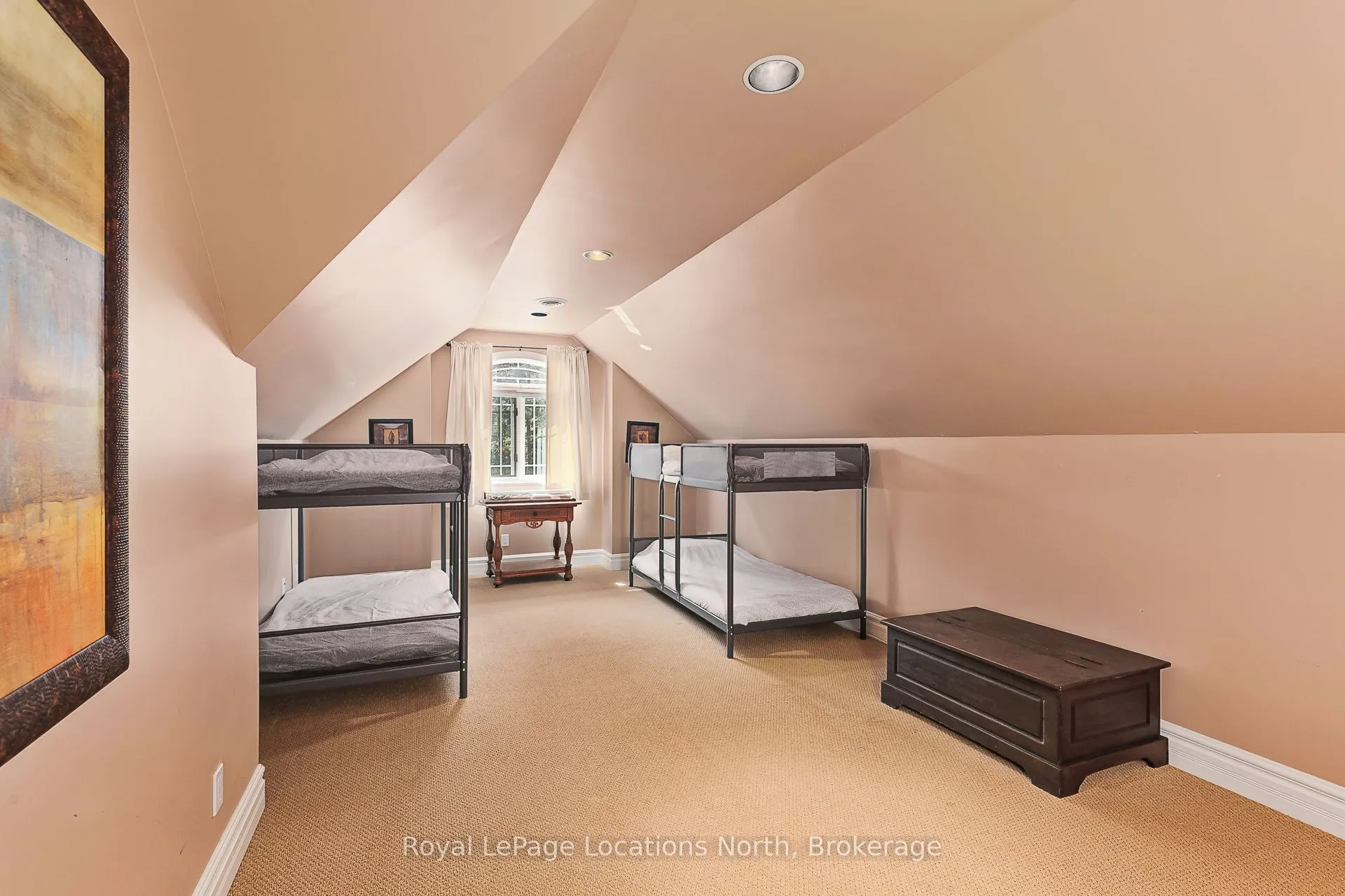 6 Alpine Court