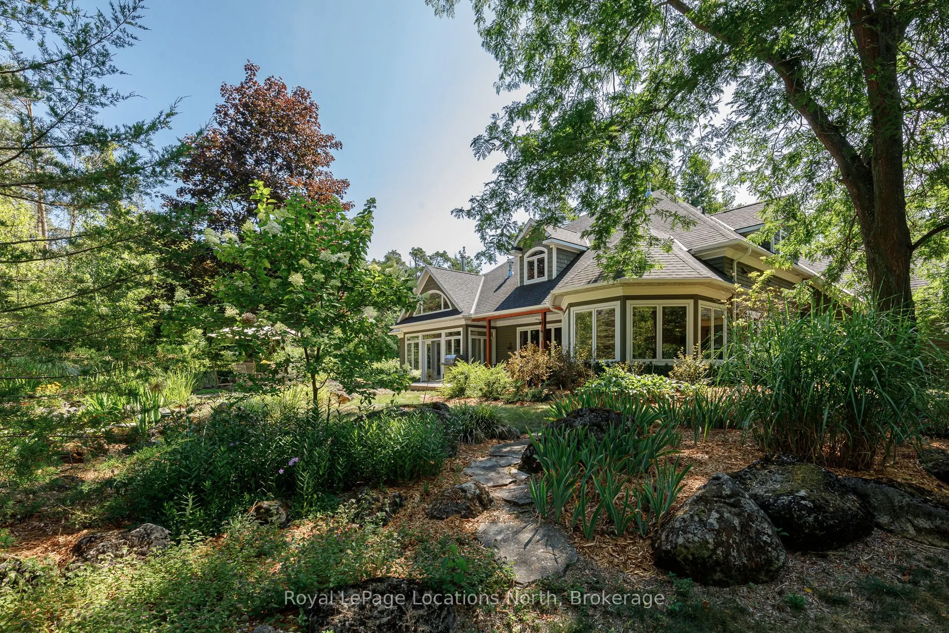 6 Alpine Court