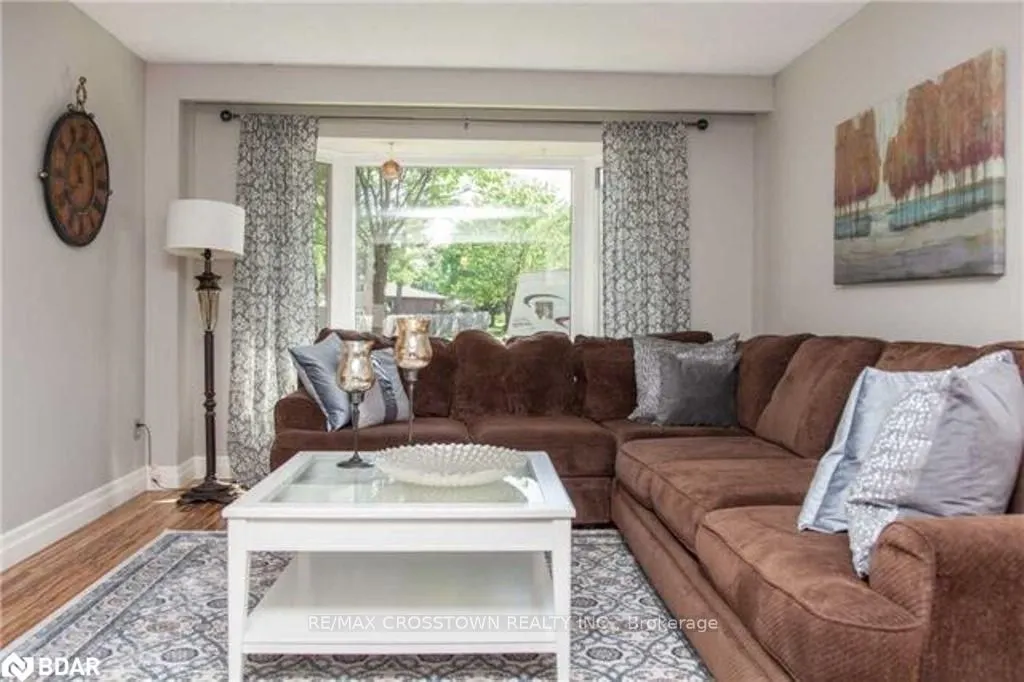 7 Hailey Hollow, #Upper
