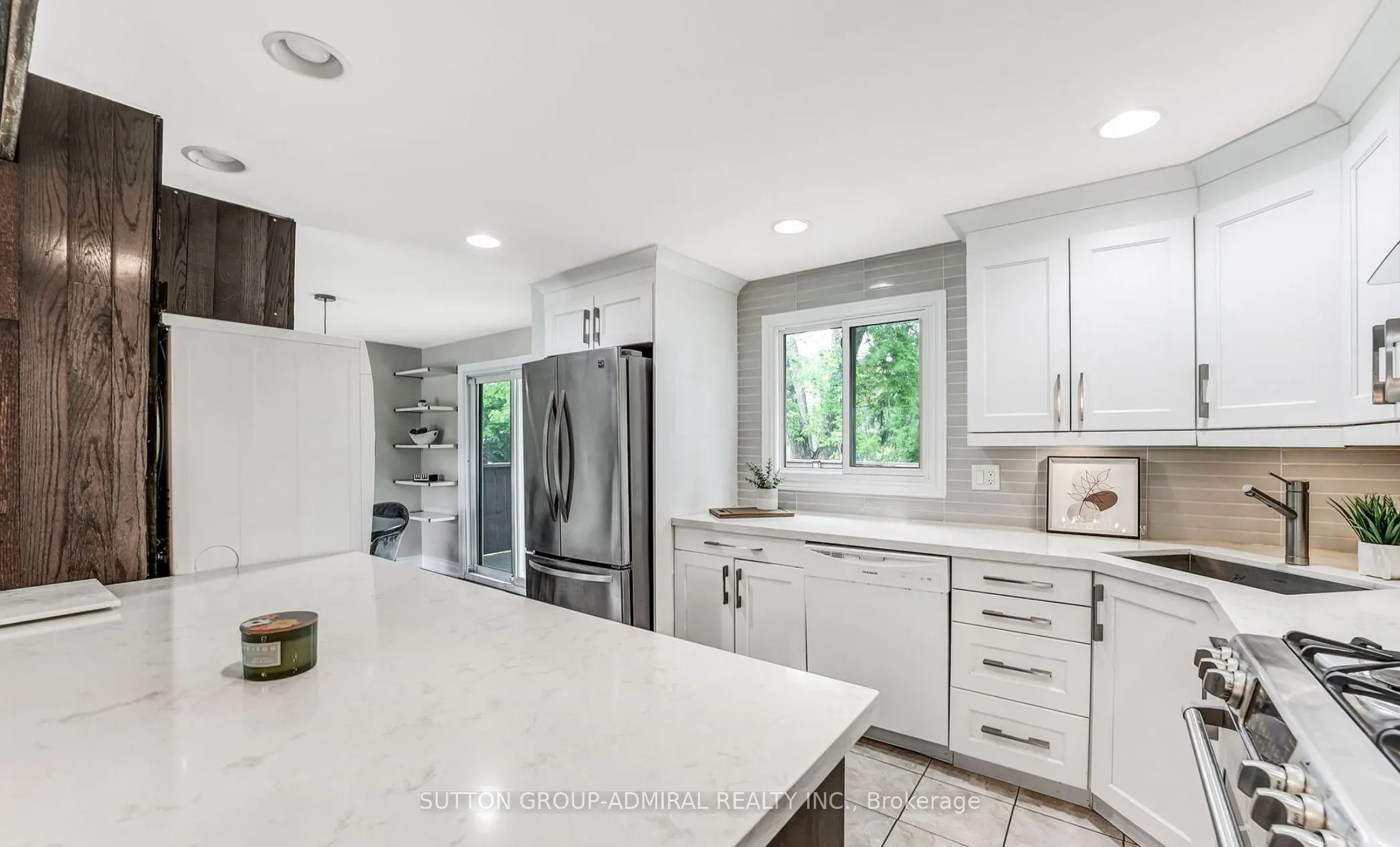 14 Chippawa (Main) Court