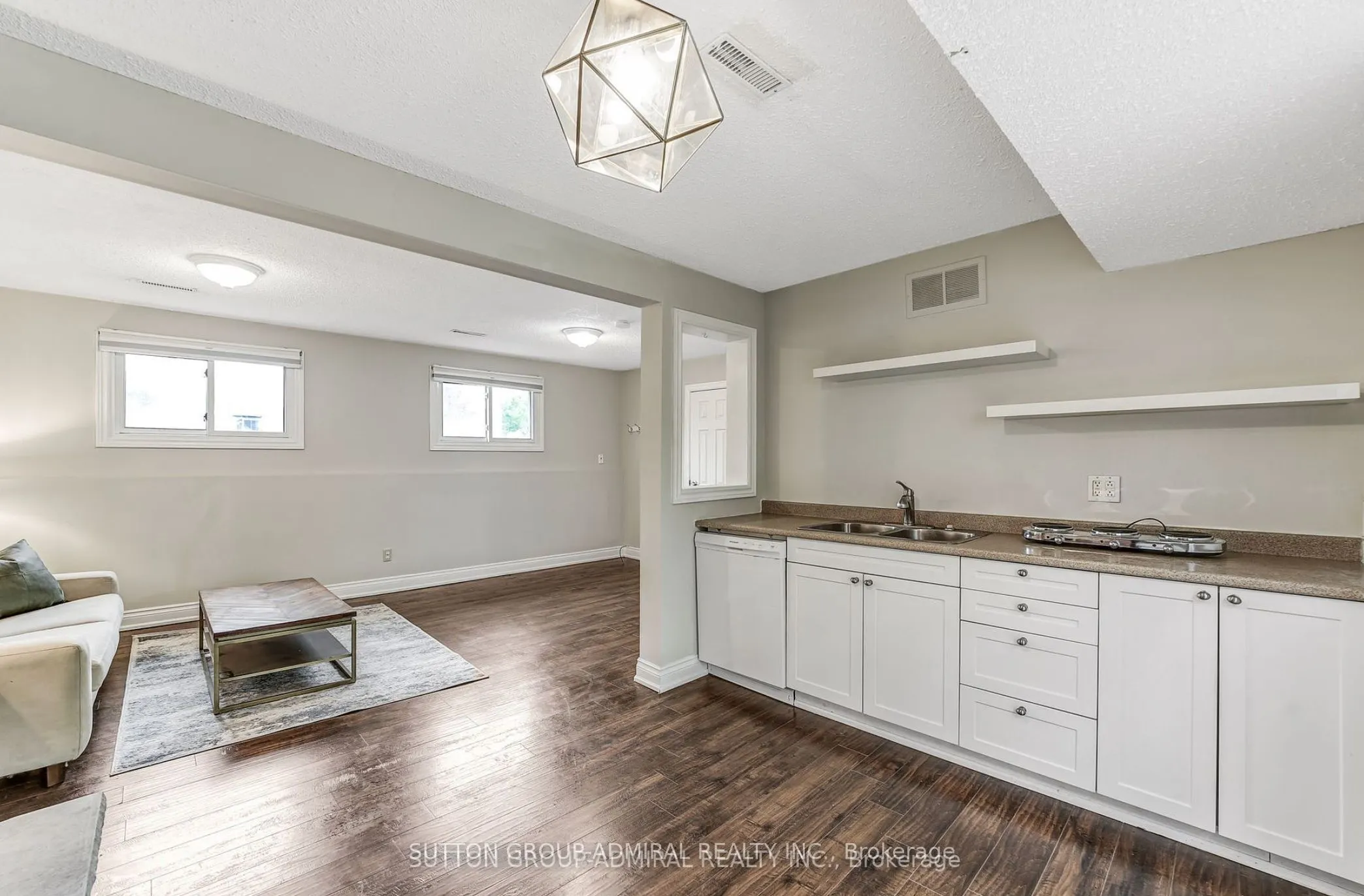 14 Chippawa (BSMT) Court