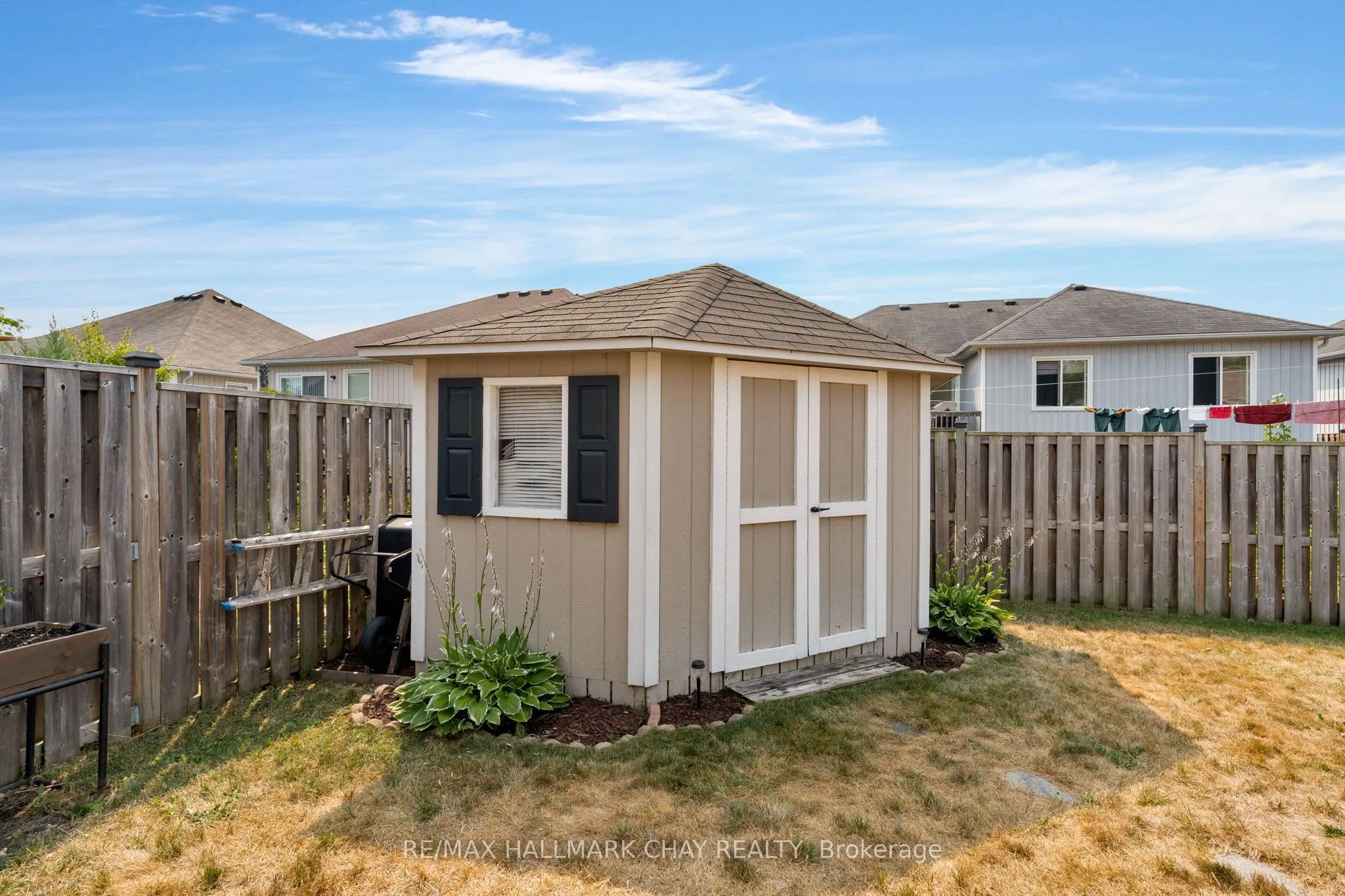 204 Forest Crescent