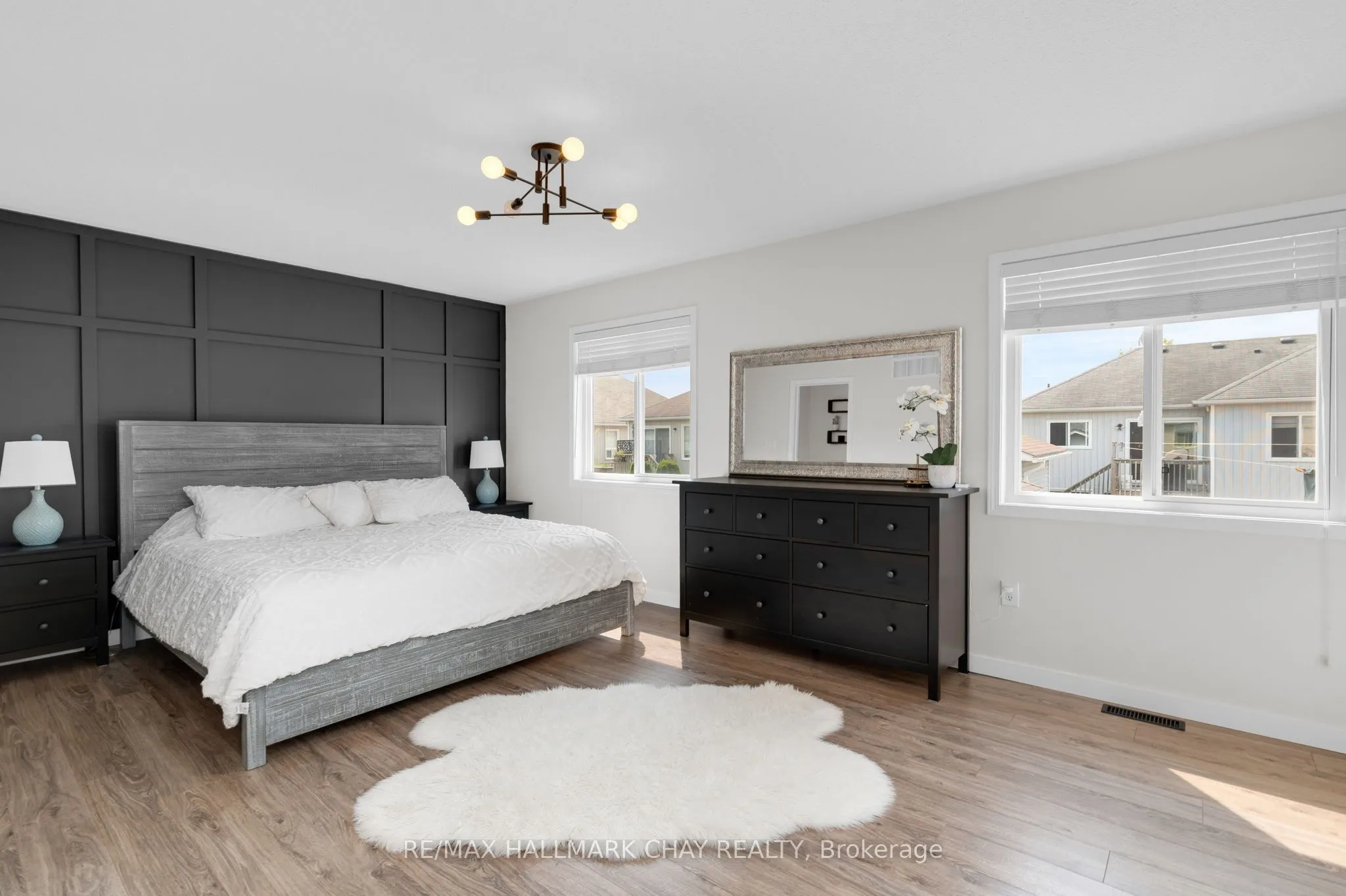 204 Forest Crescent