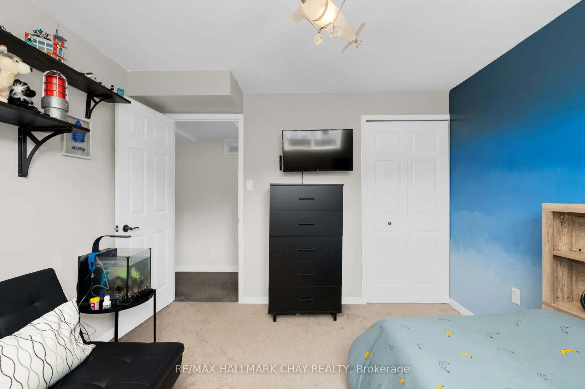 204 Forest Crescent