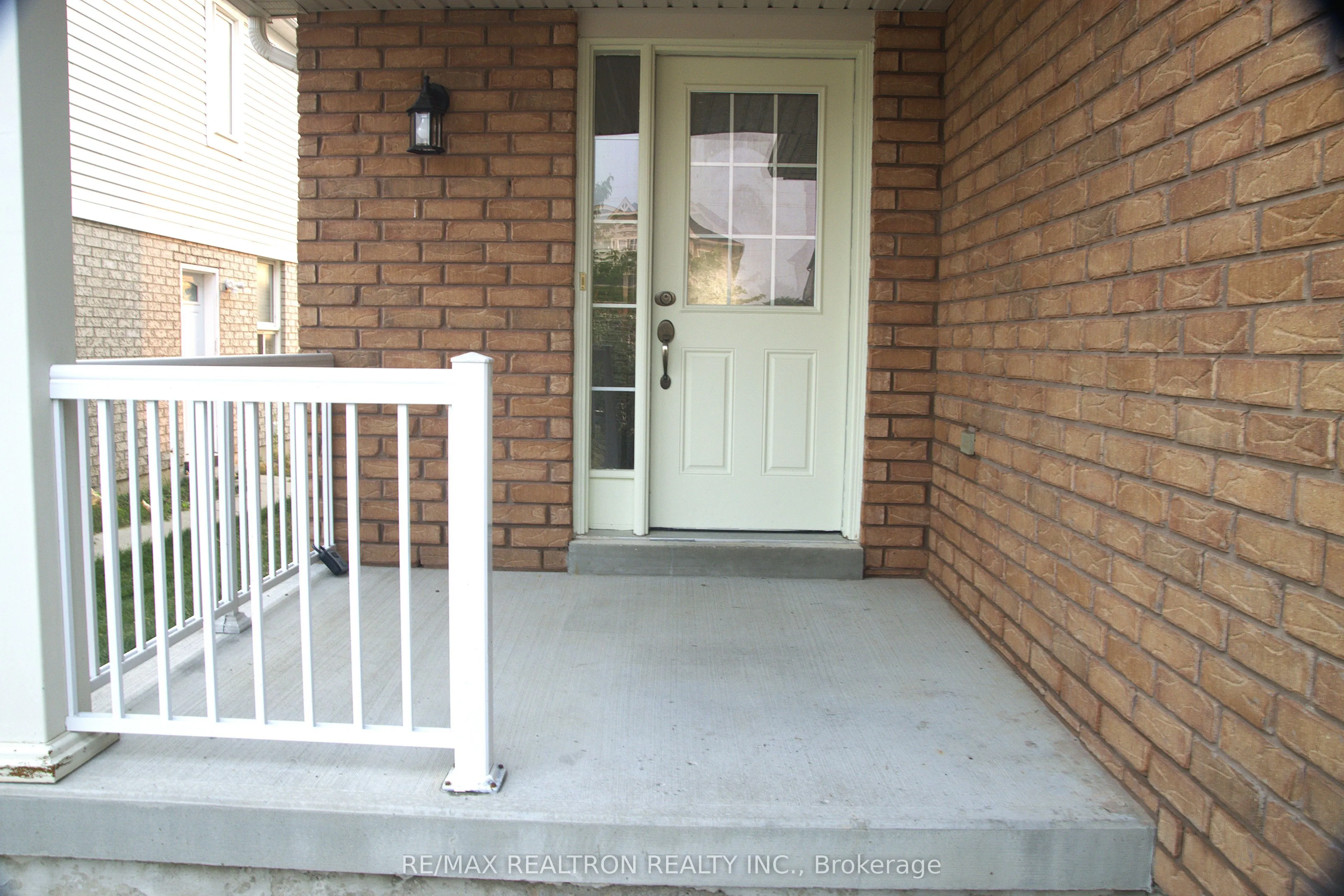 70 Commonwealth Road