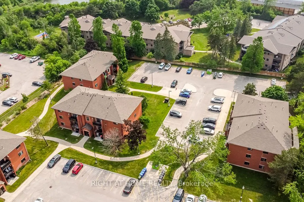 179 Edgehill Drive, #B6