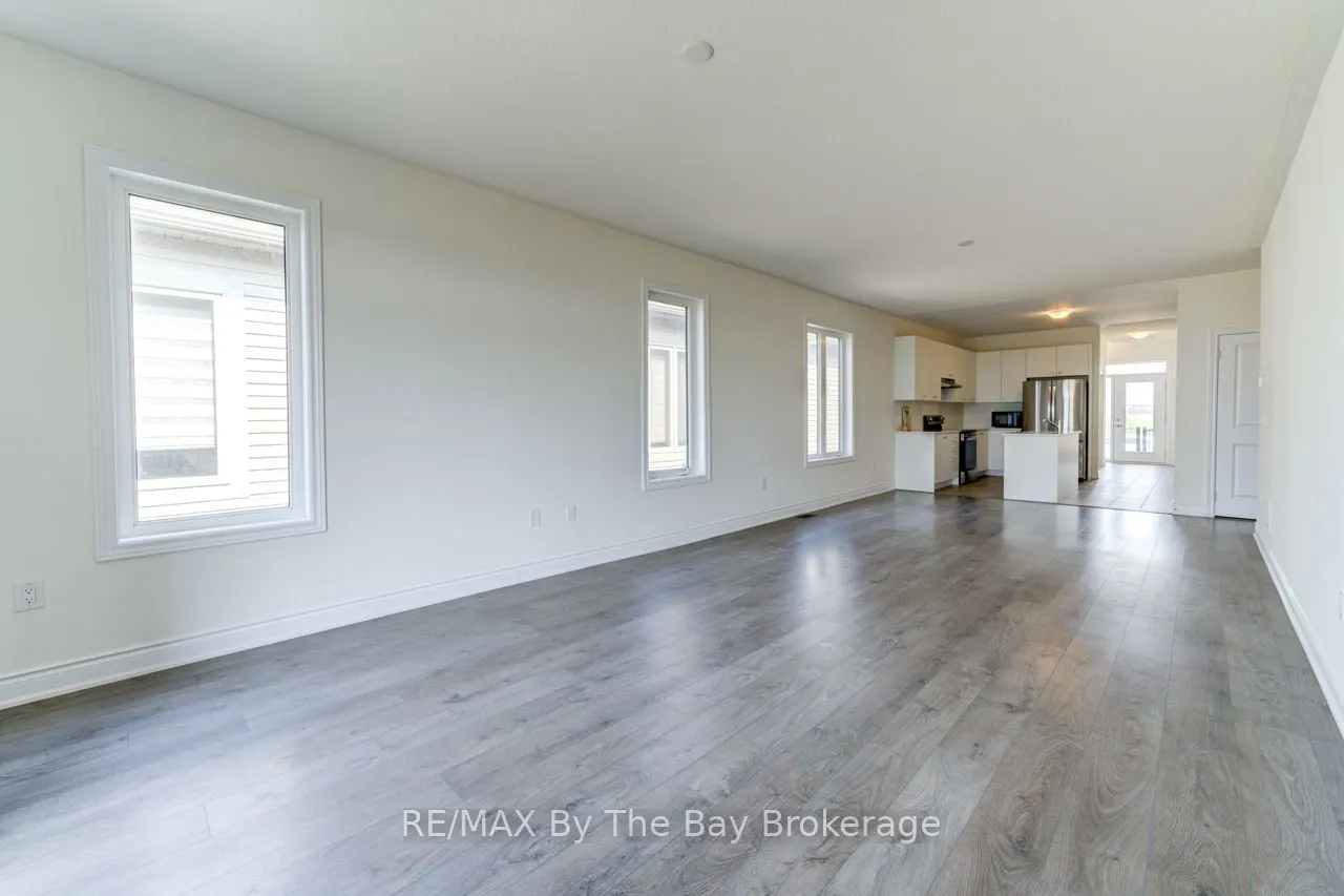 15 Union Boulevard