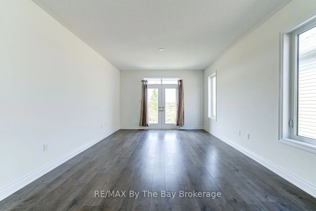 15 Union Boulevard