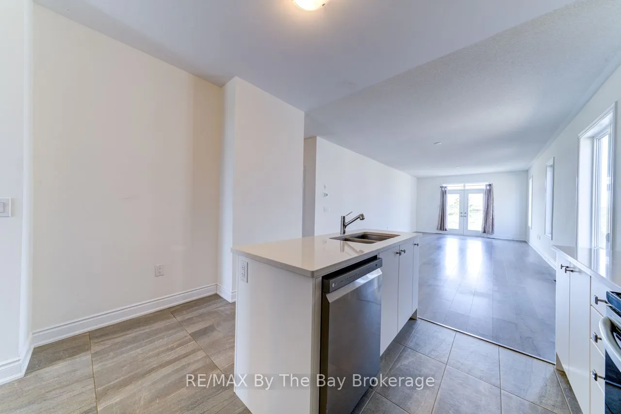 15 Union Boulevard
