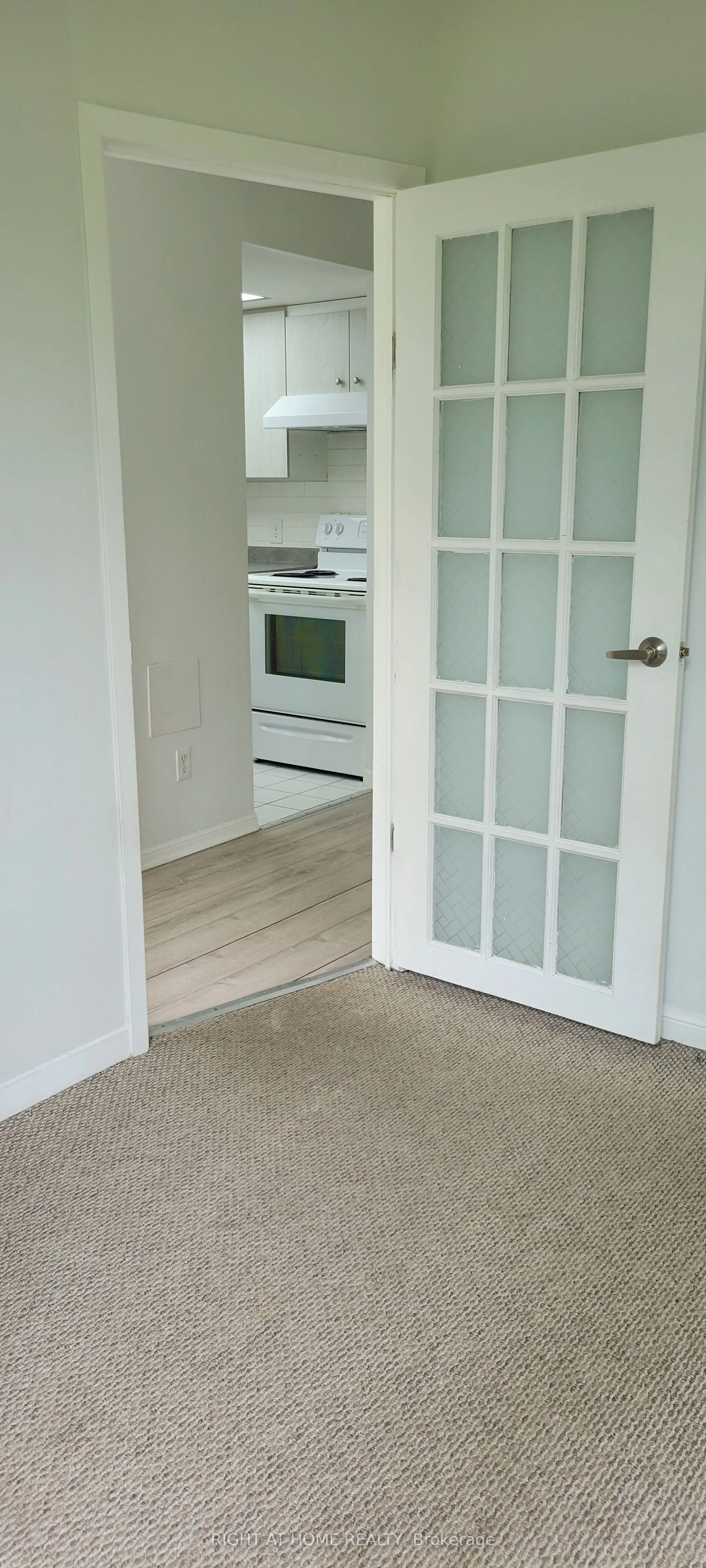 75 Ellen Street, #101