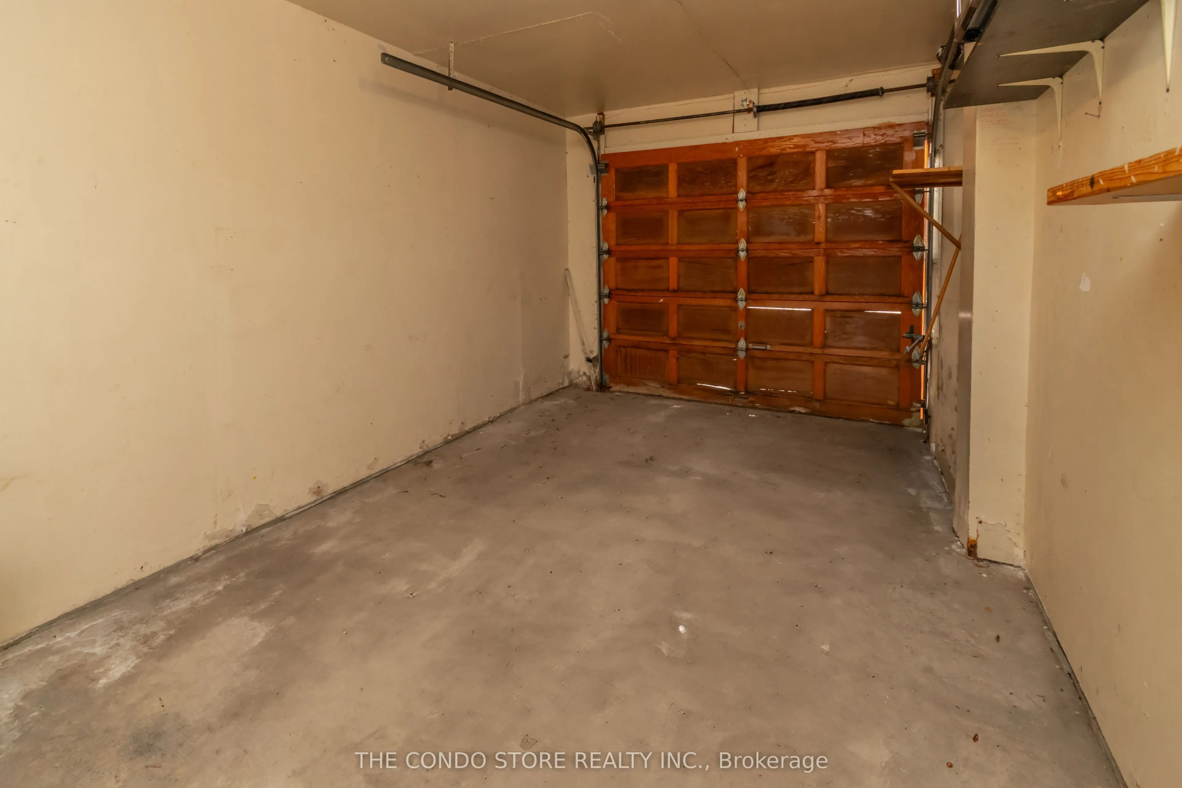 10 Sawmill Road, #32