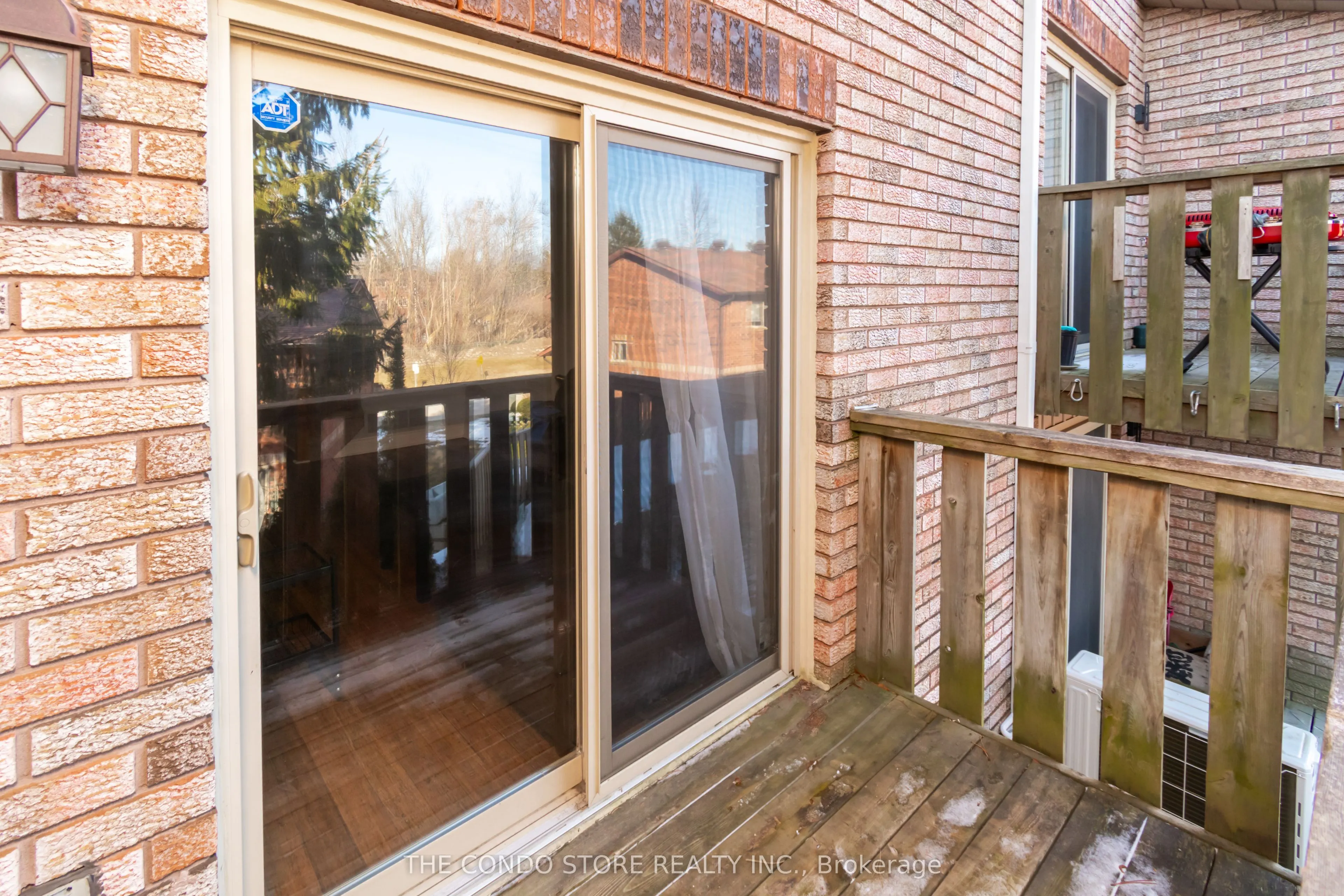 10 Sawmill Road, #32