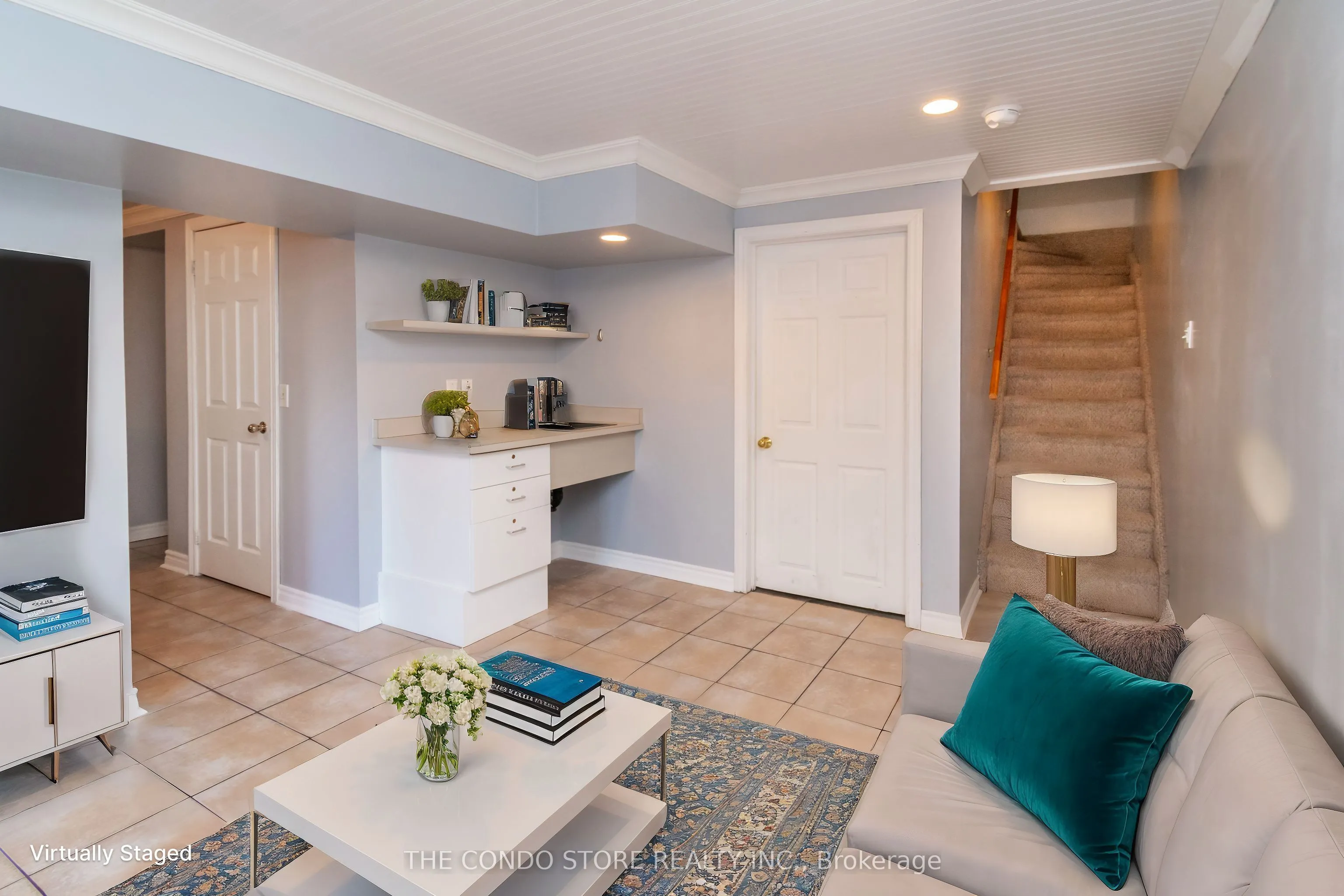 10 Sawmill Road, #32