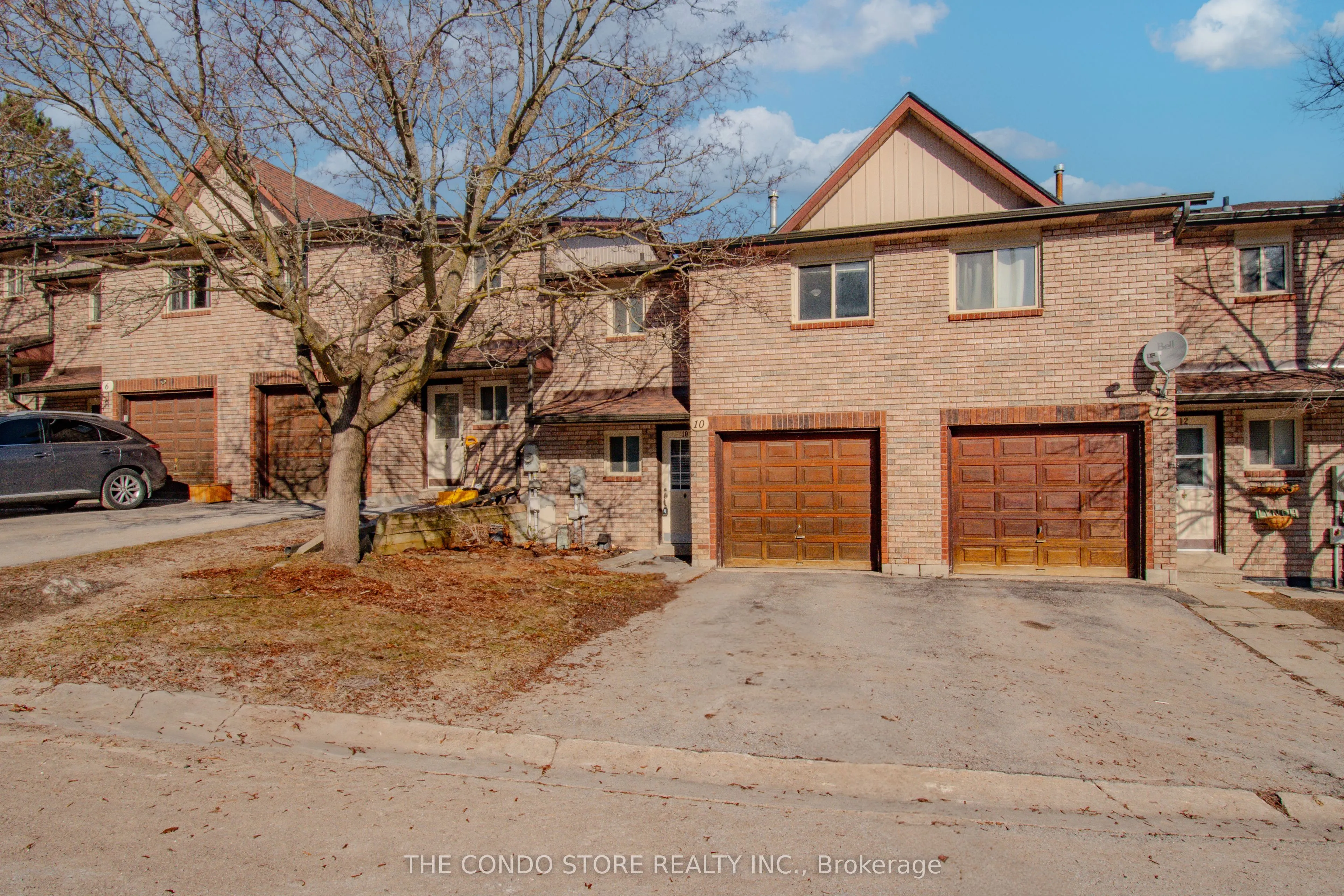 10 Sawmill Road, #32