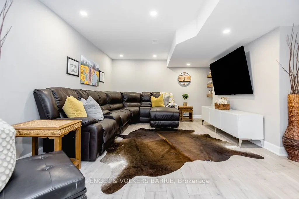 1175 Carson Road