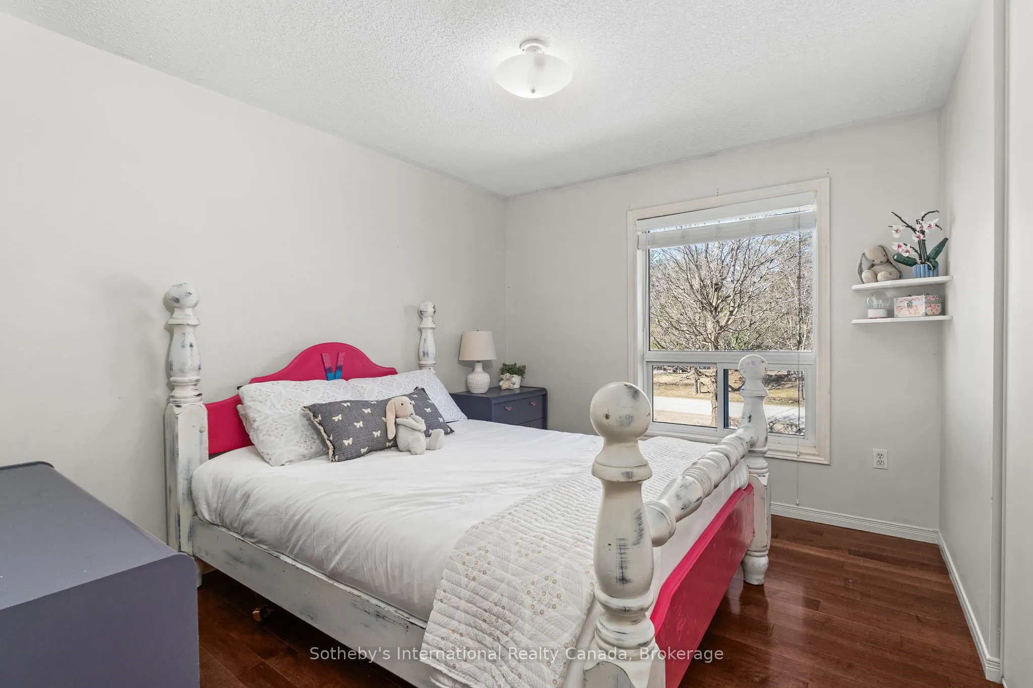 17 Sugarbush Road
