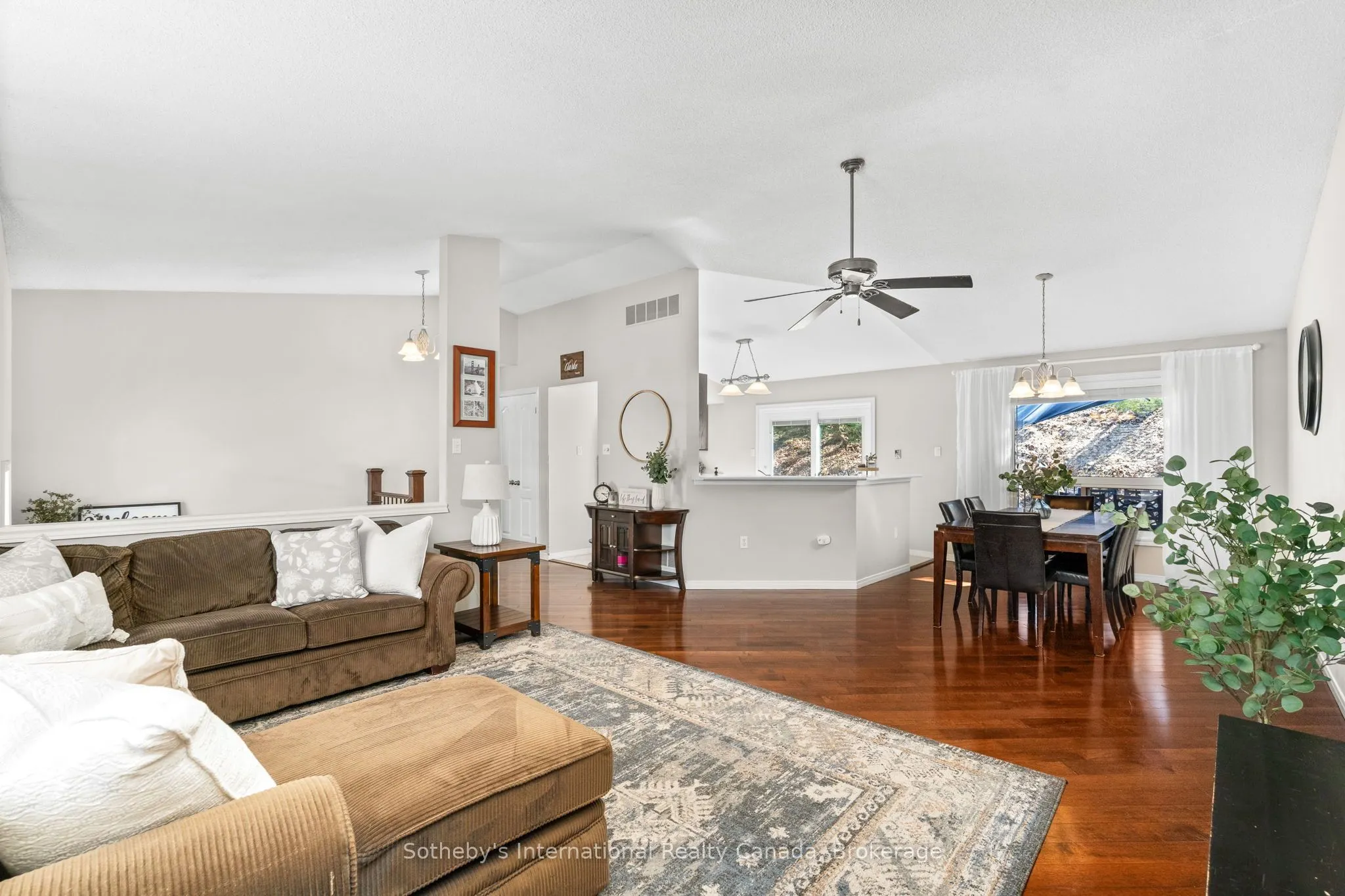 17 Sugarbush Road