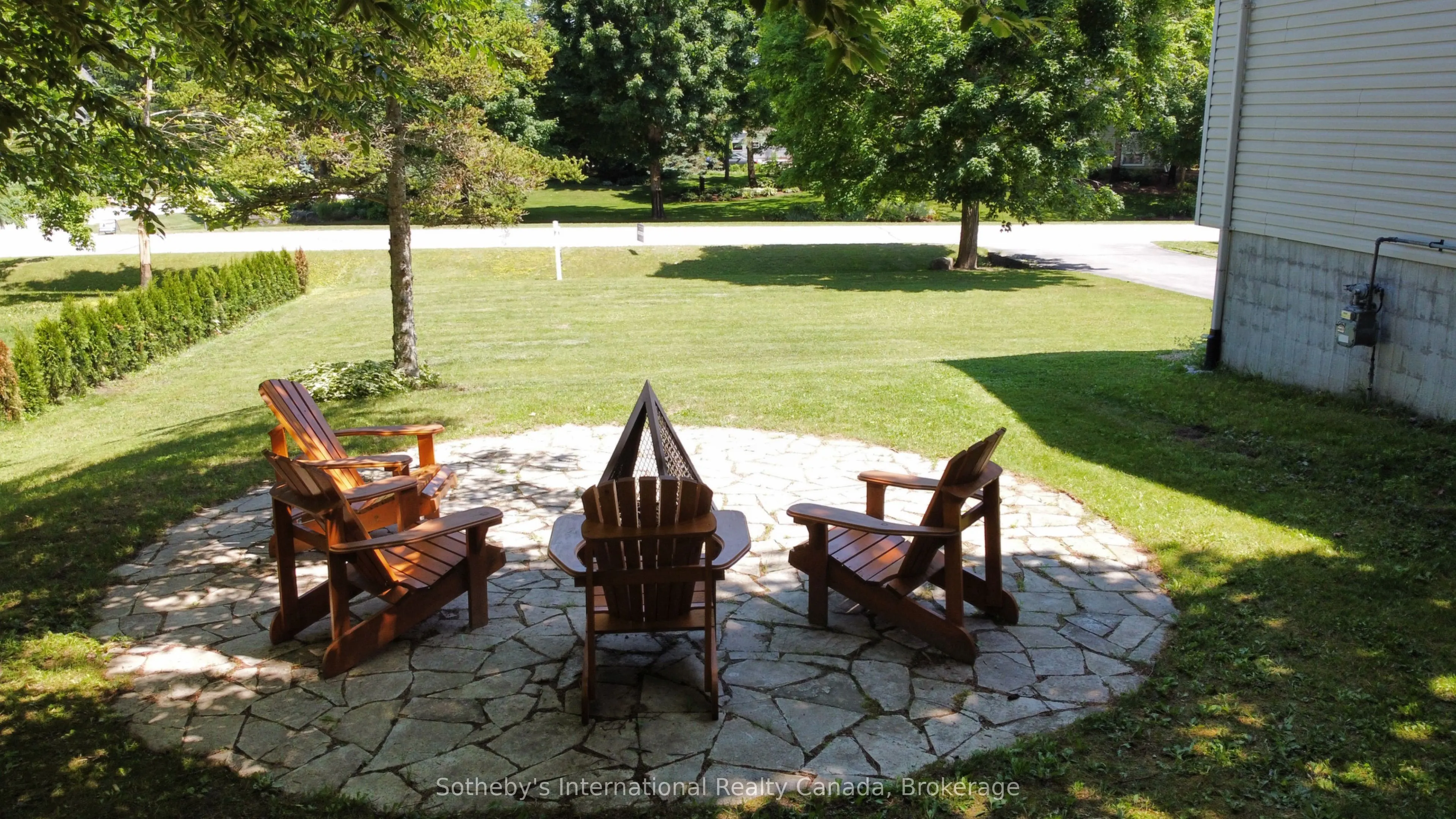 17 Sugarbush Road