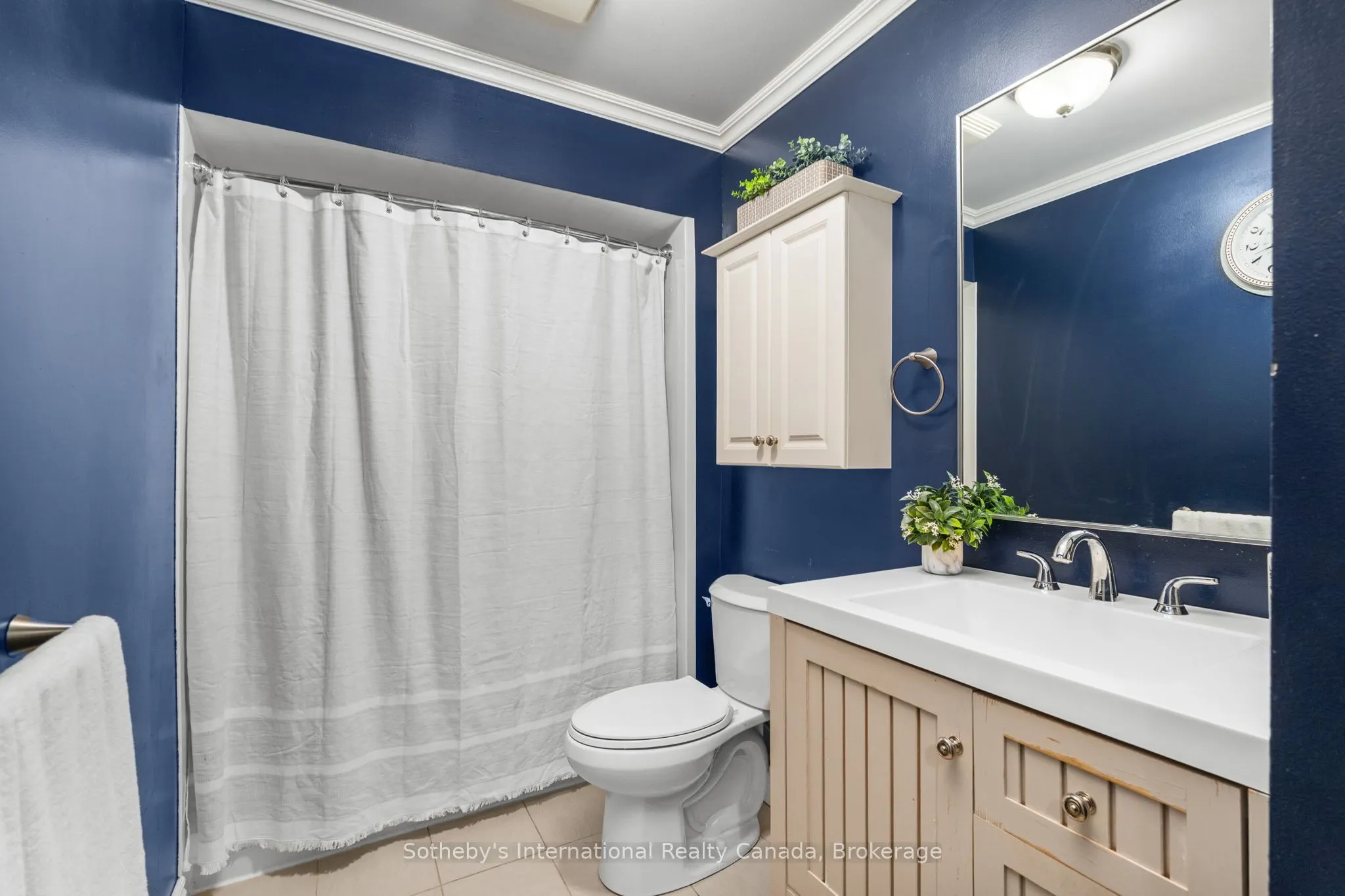 17 Sugarbush Road