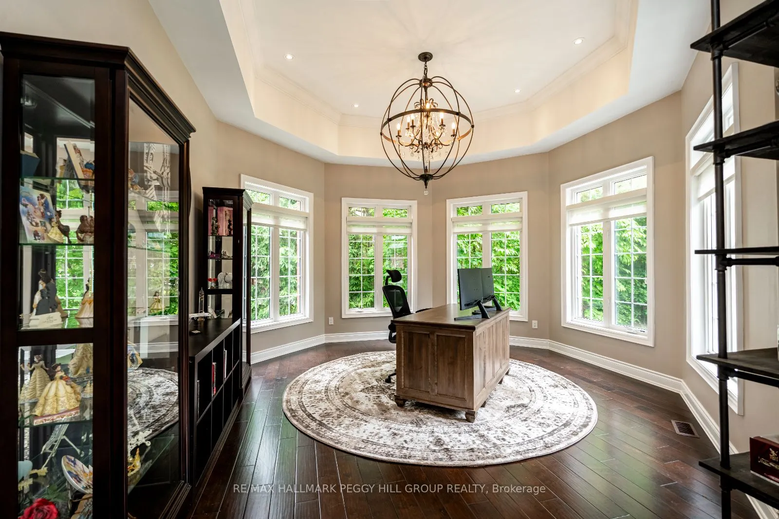 11 Emerald Terrace