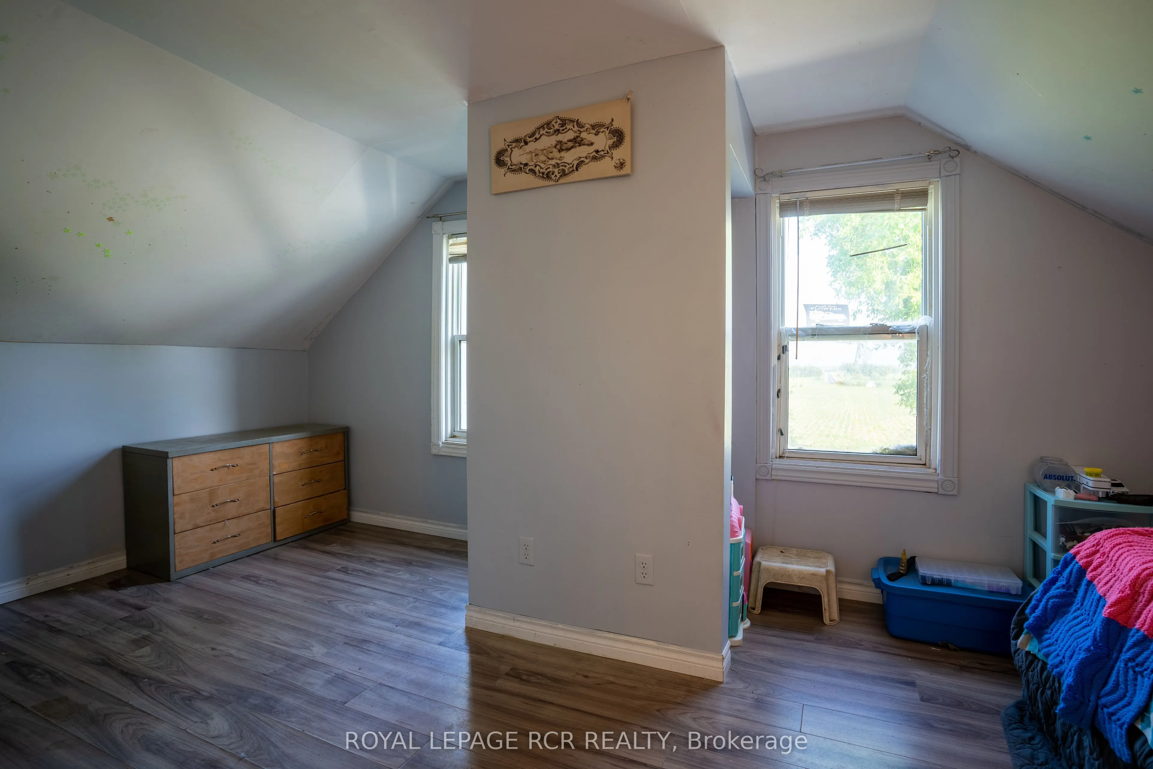 2606 Crossland Road