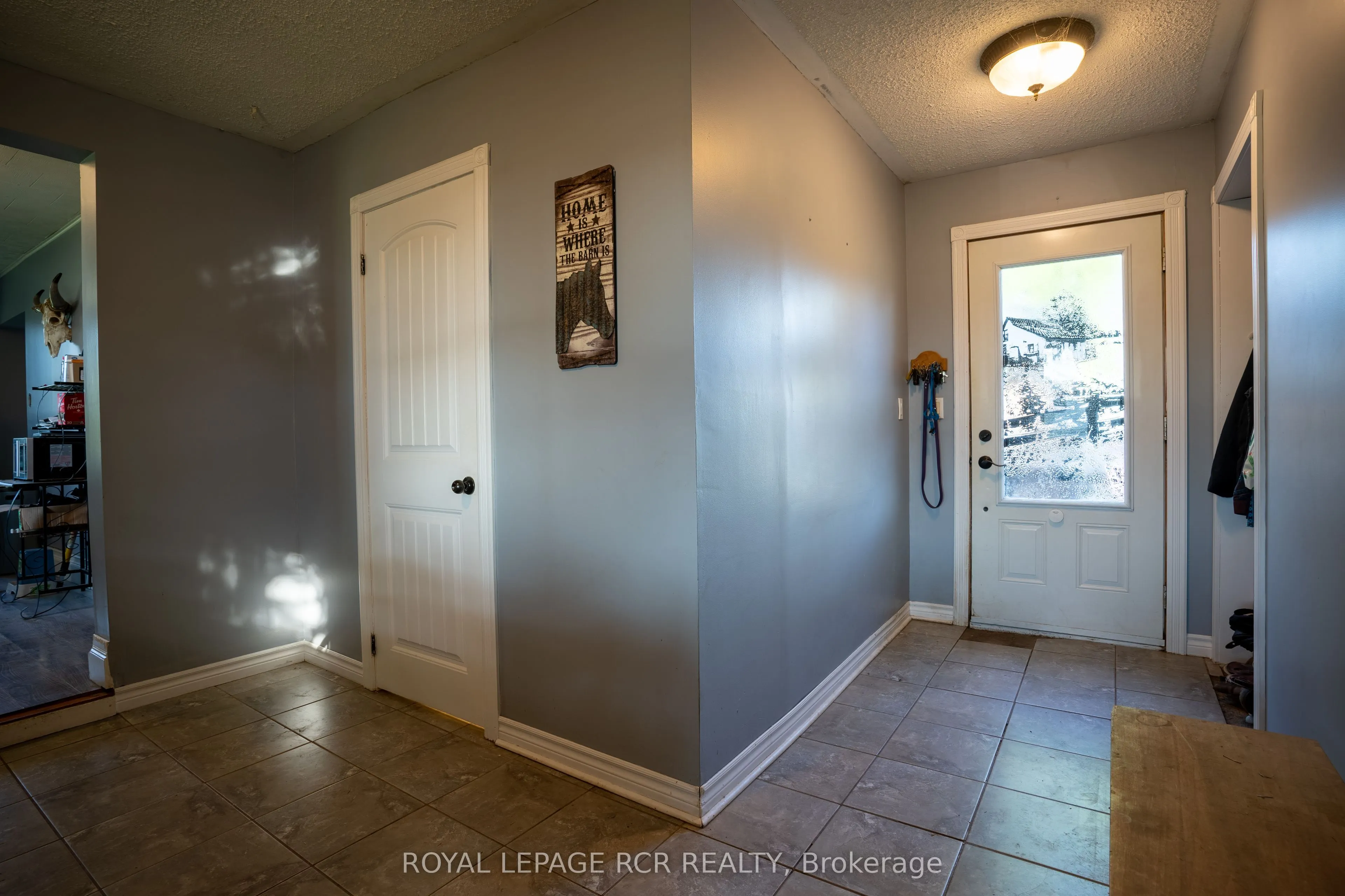 2606 Crossland Road