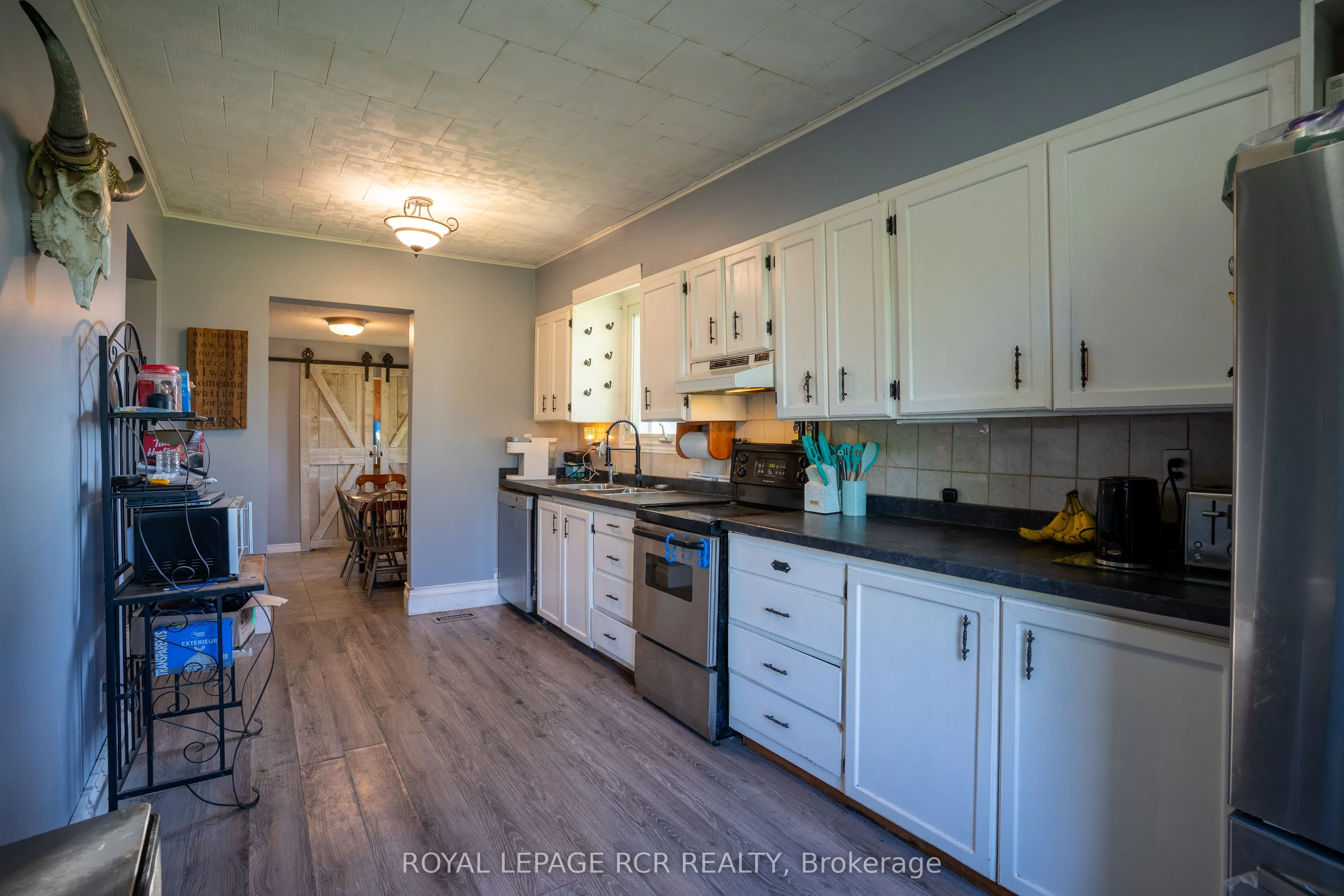 2606 Crossland Road