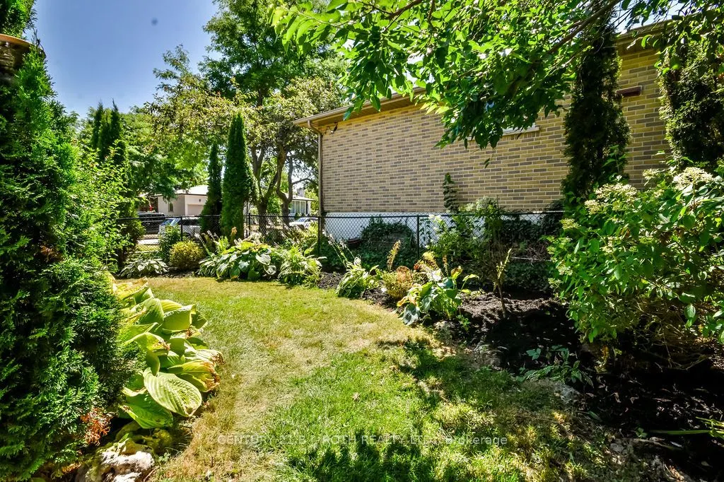 32 Lonsdale Place