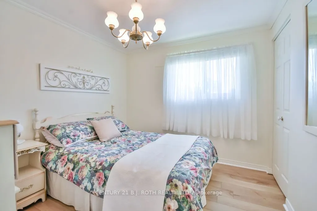 32 Lonsdale Place
