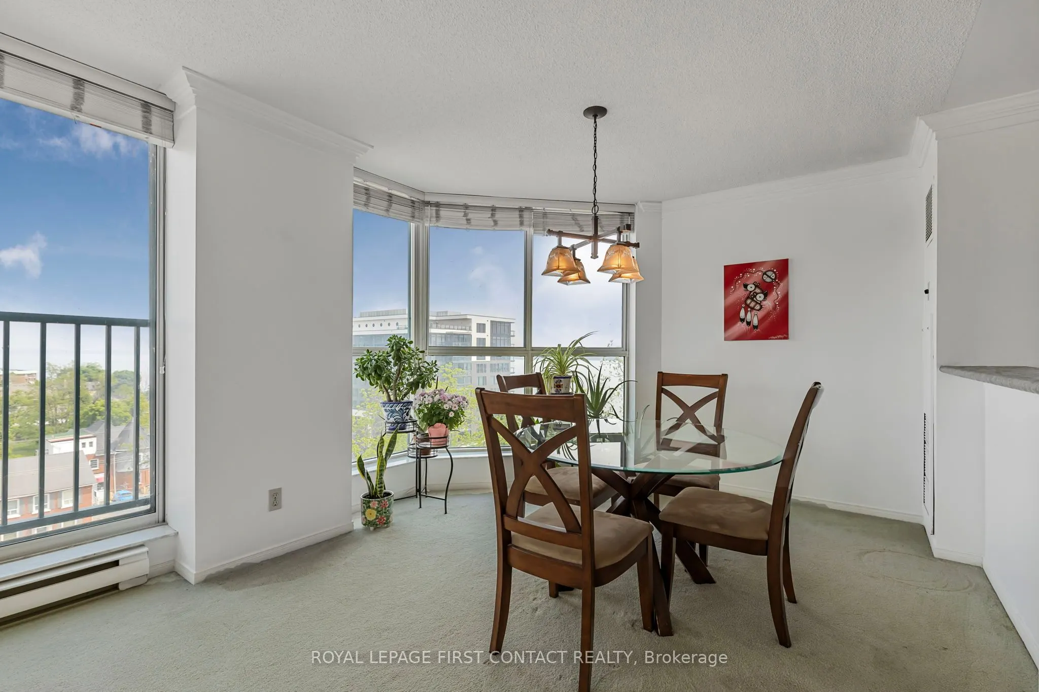 150 Dunlop Street E, #811