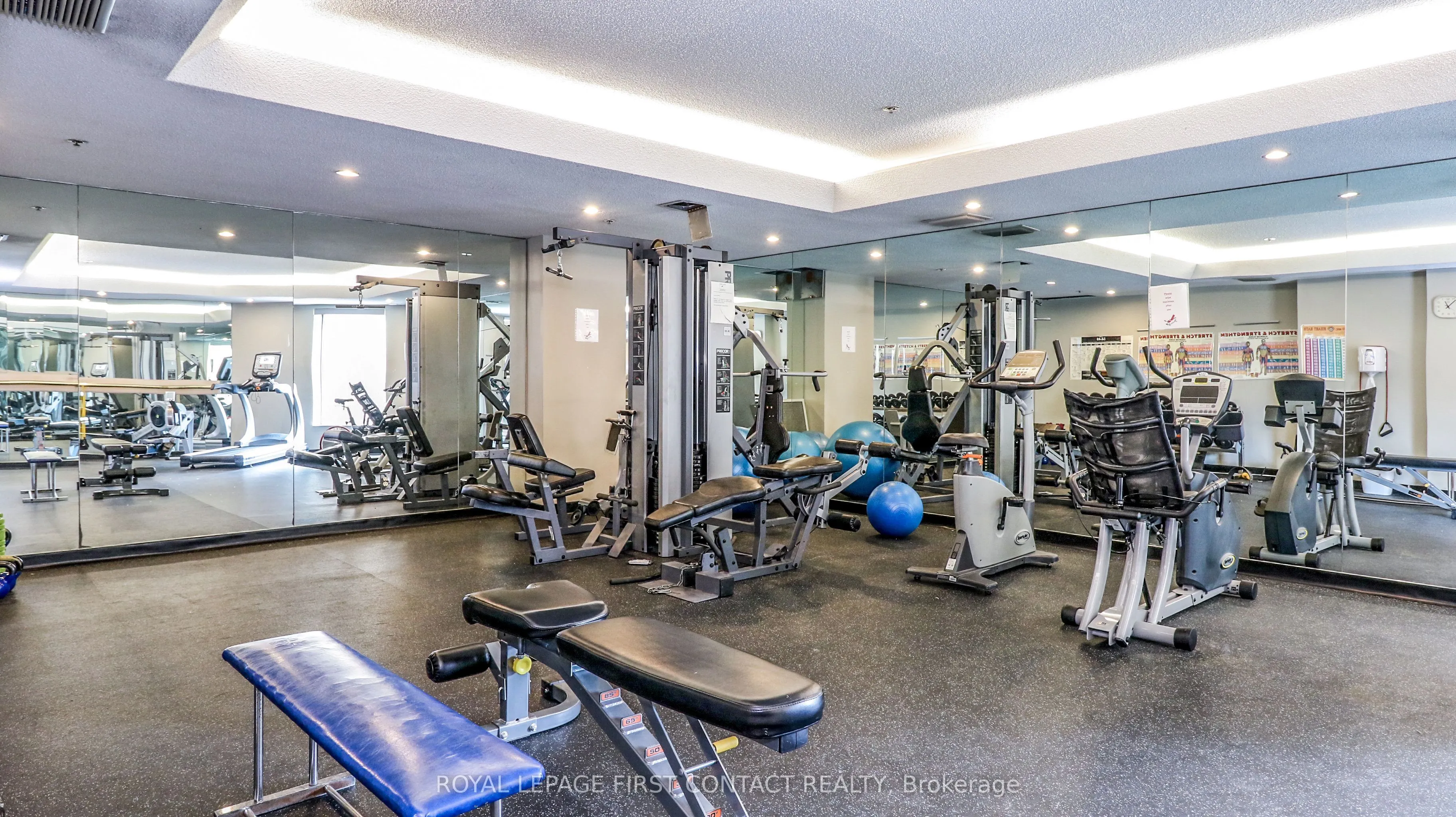 150 Dunlop Street E, #811