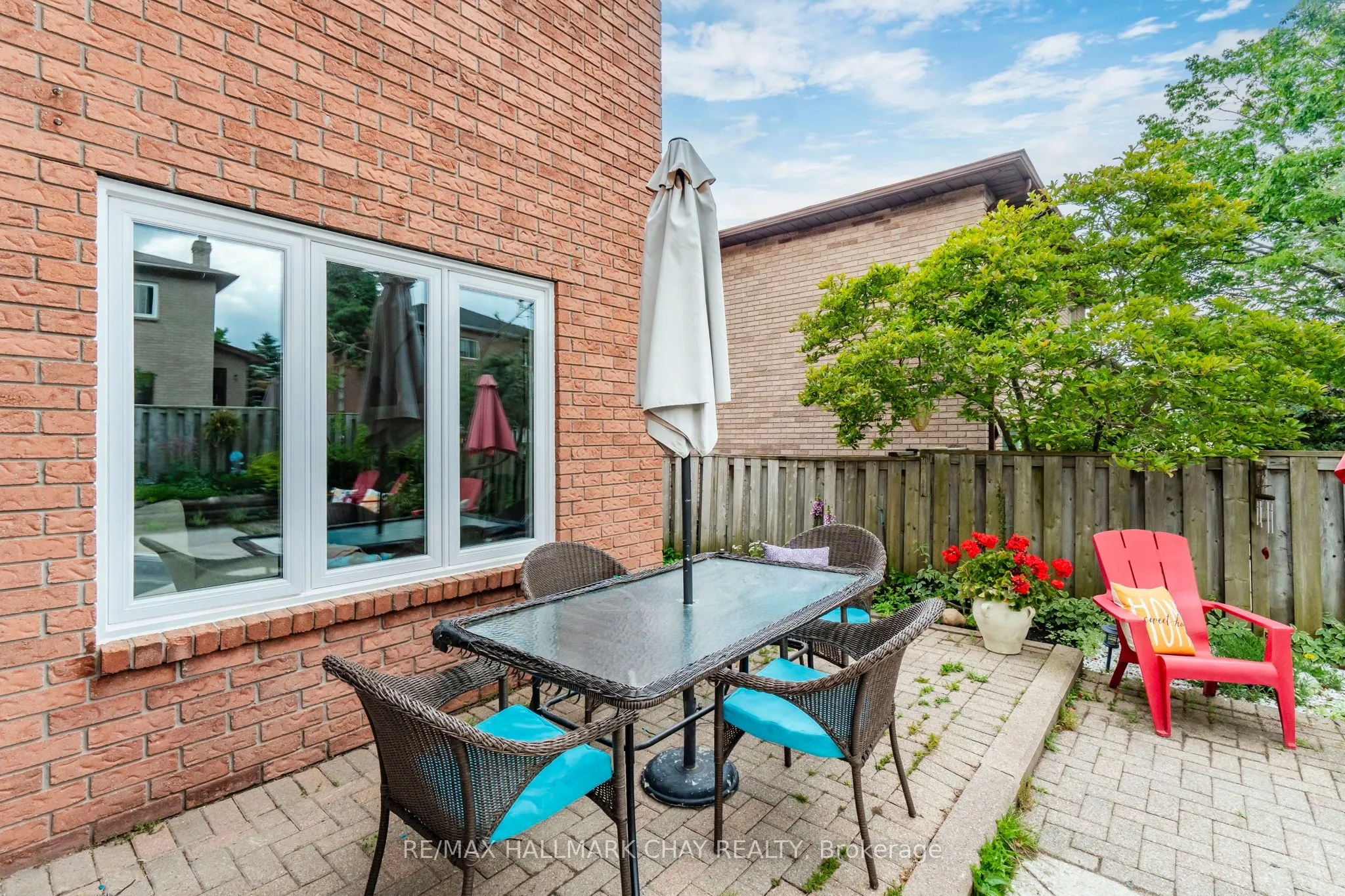 26 Kenny Crescent