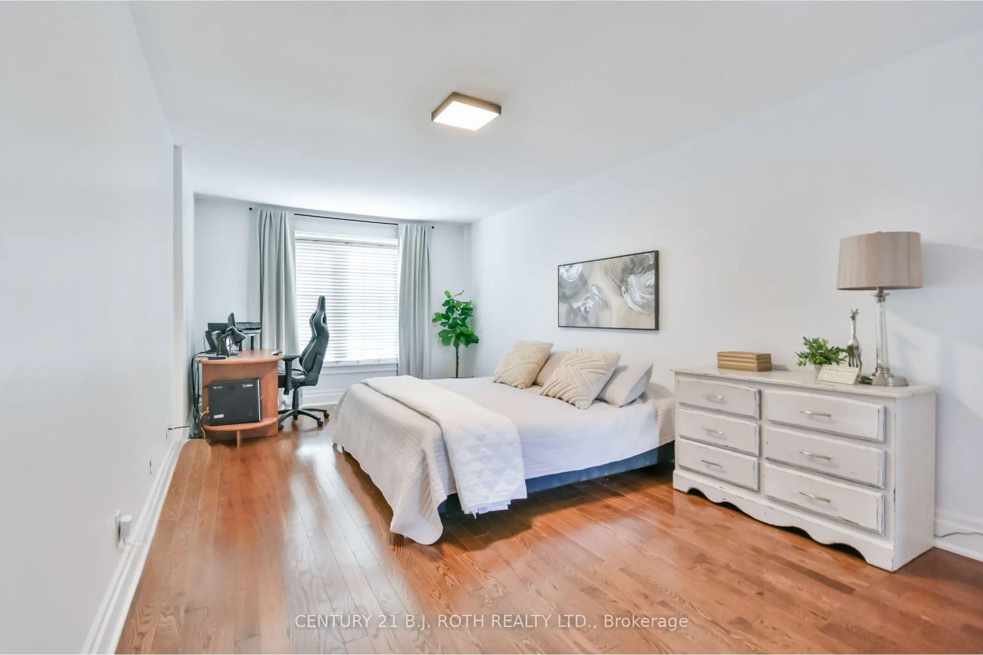 25 Keats Drive