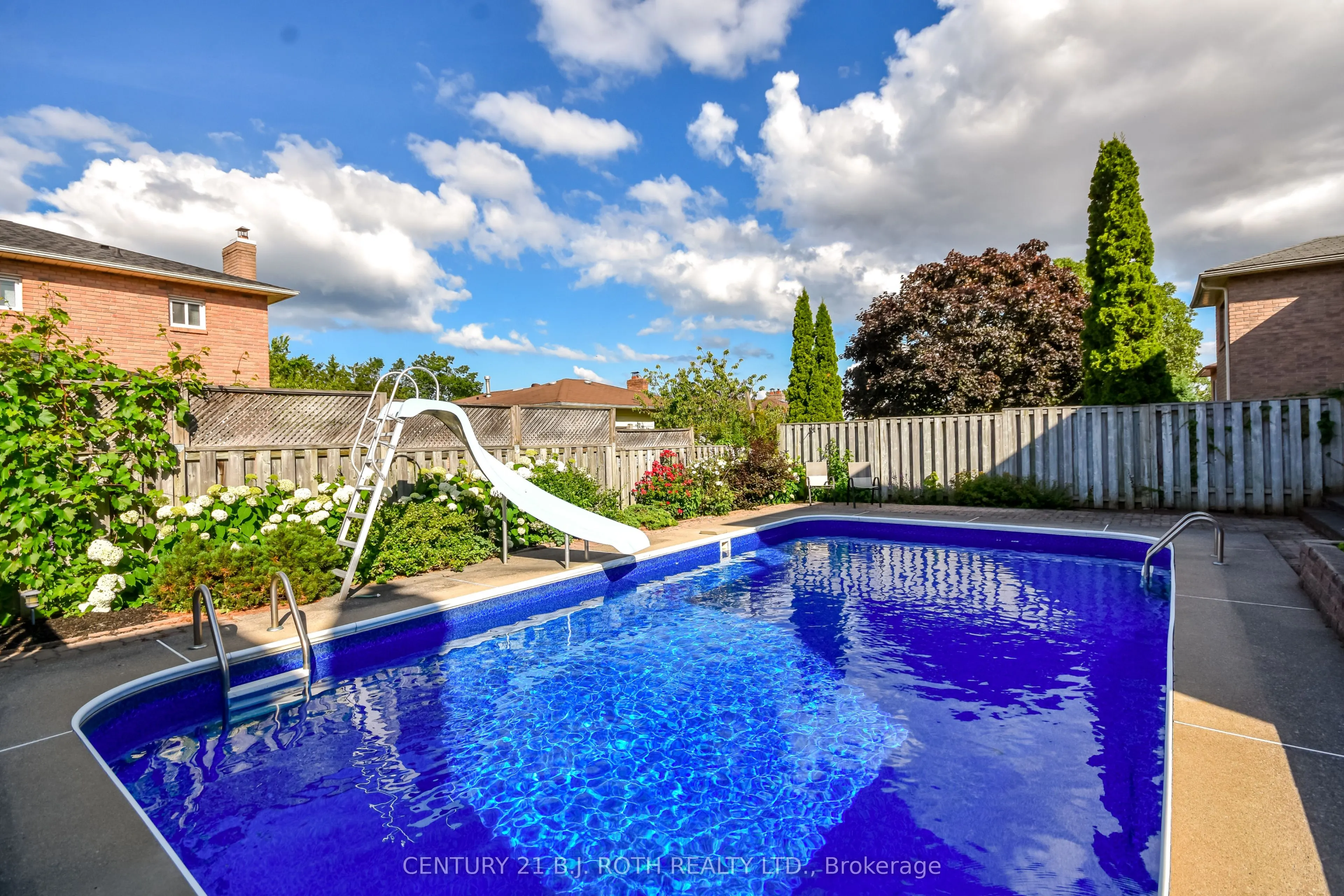 25 Keats Drive