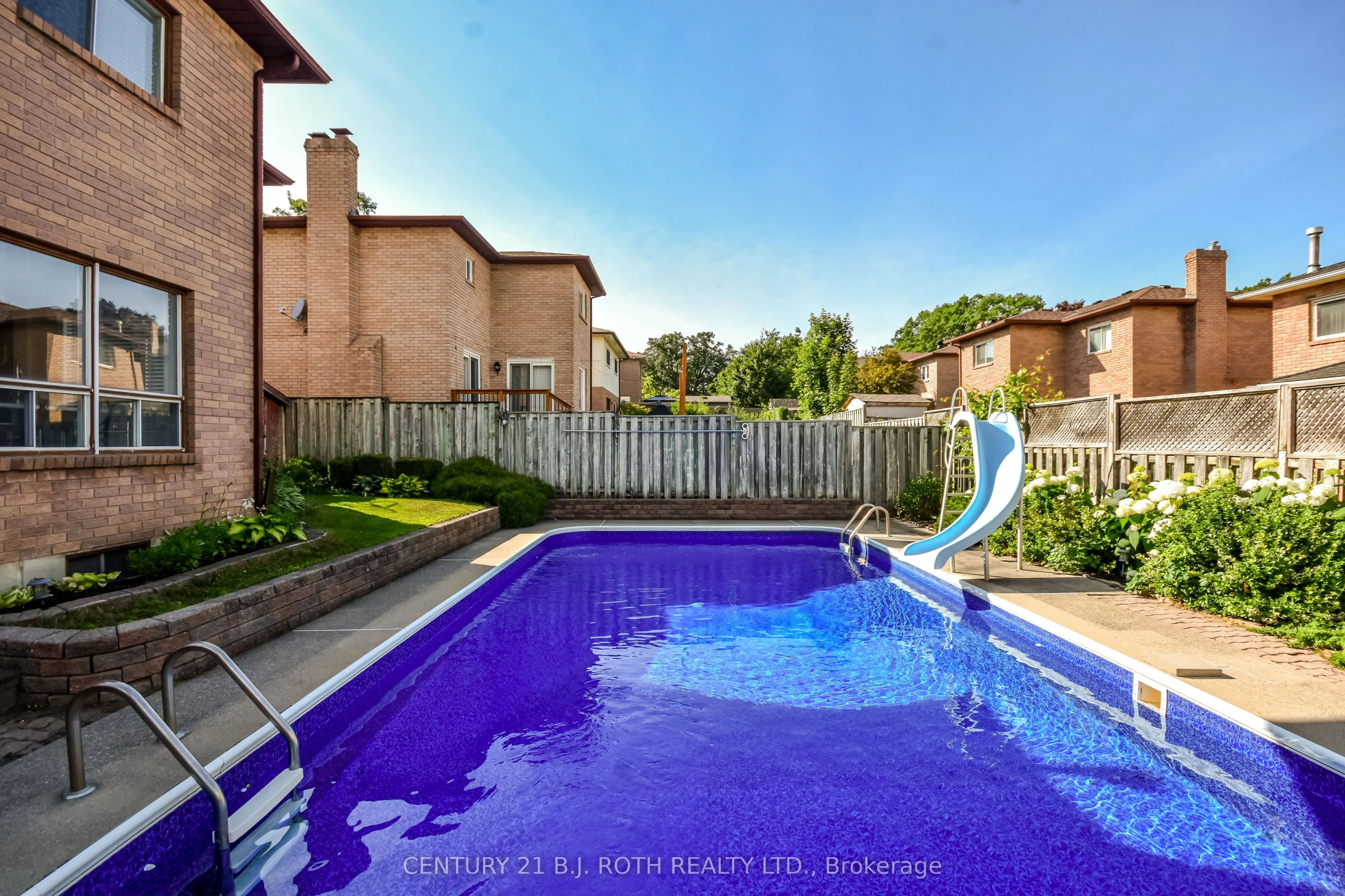 25 Keats Drive