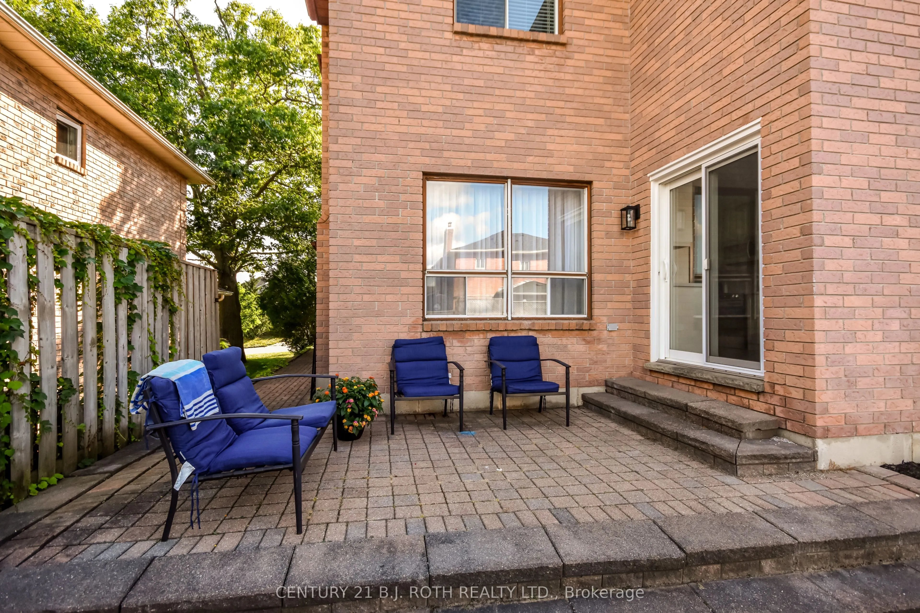 25 Keats Drive