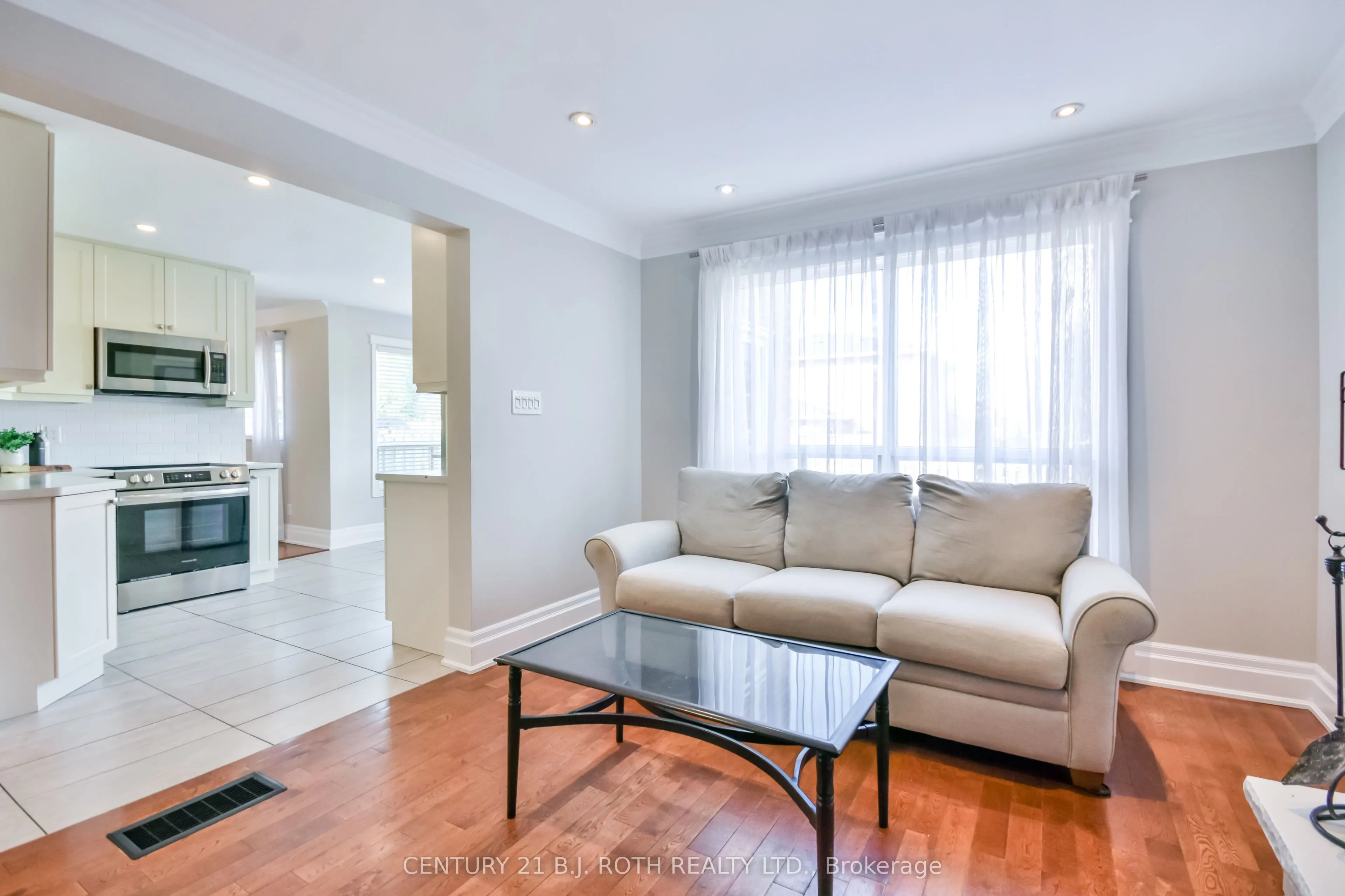 25 Keats Drive