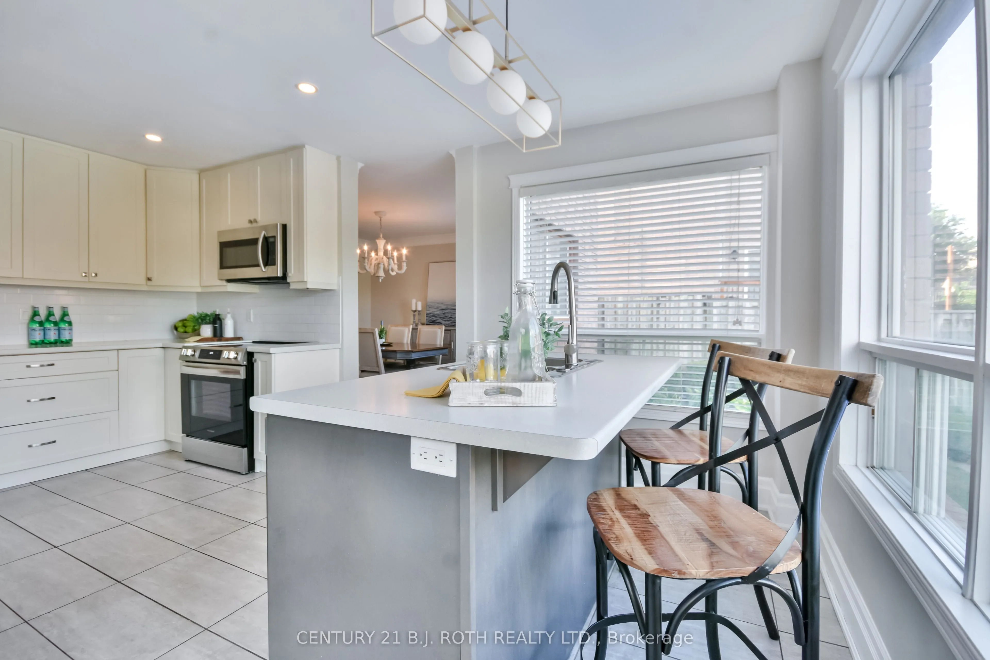25 Keats Drive