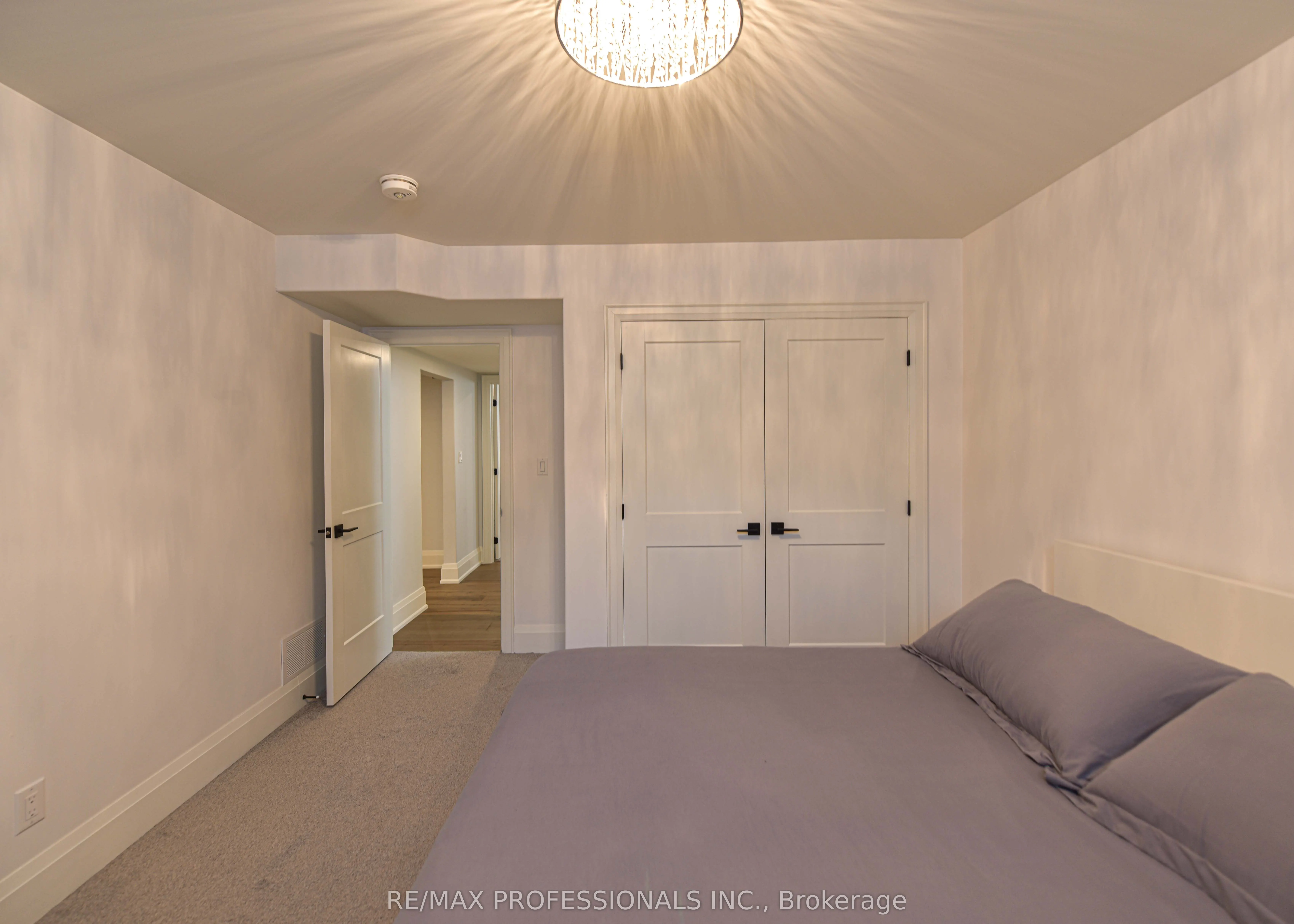 21 Boothby Crescent