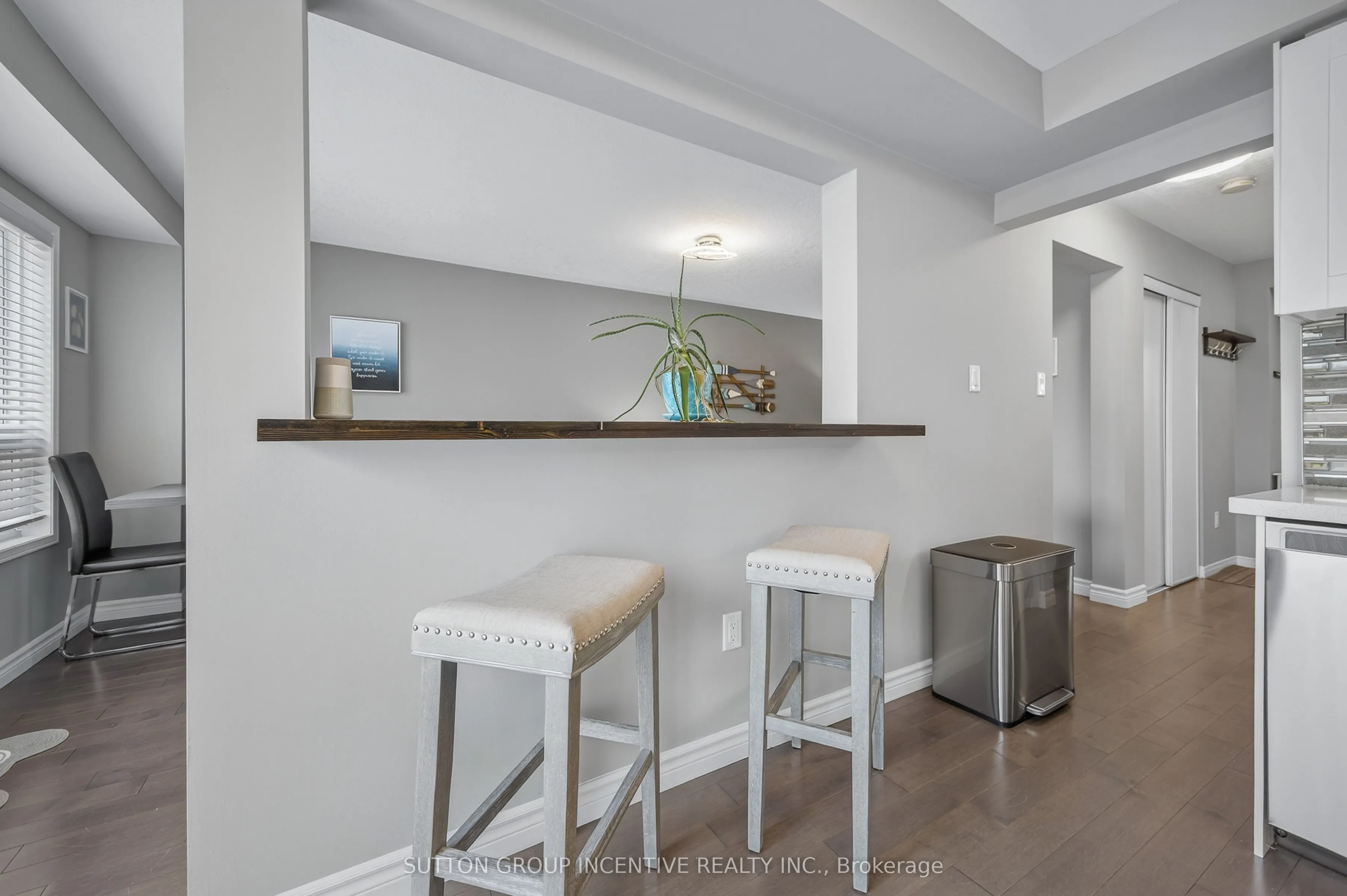 9 Sunset Place