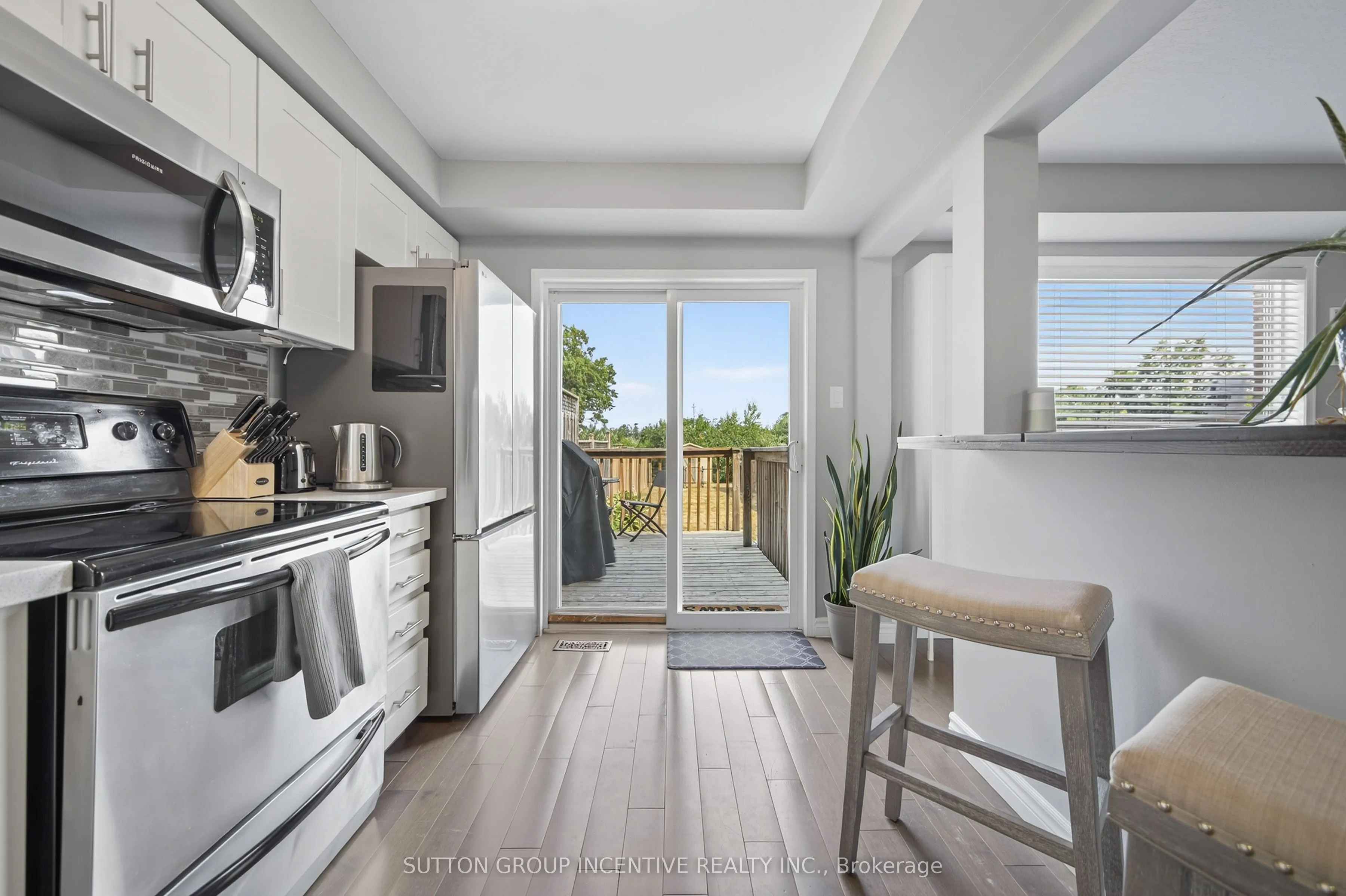9 Sunset Place