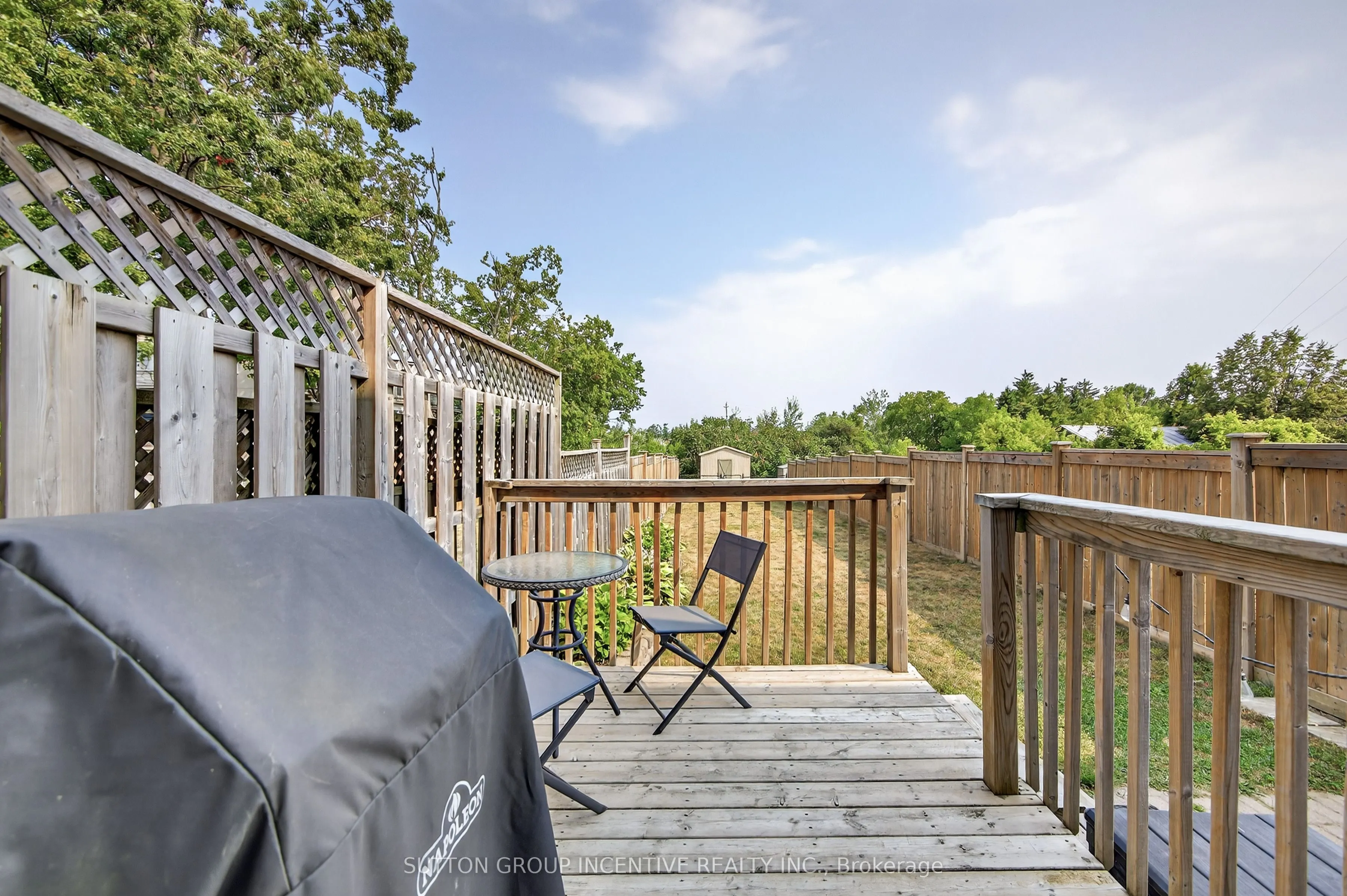 9 Sunset Place