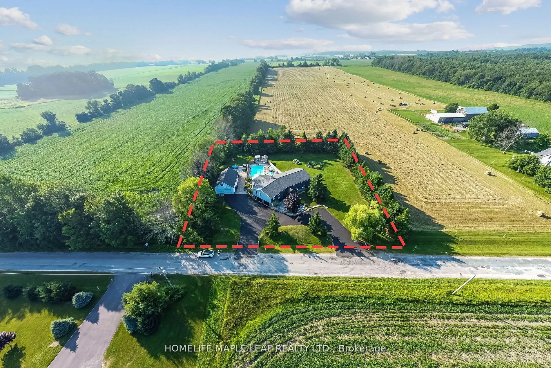 560 Concession 15 Road W