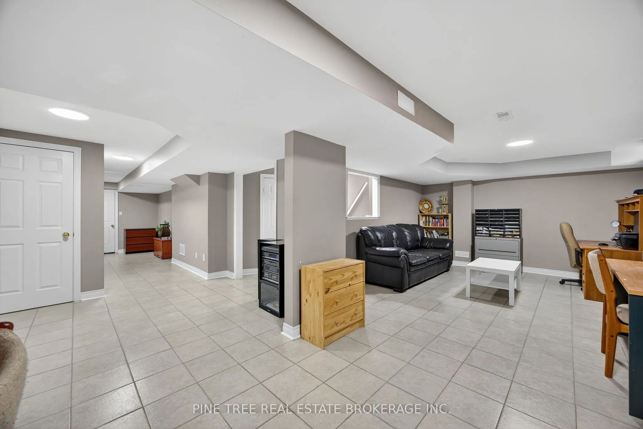 31 Connaught Lane