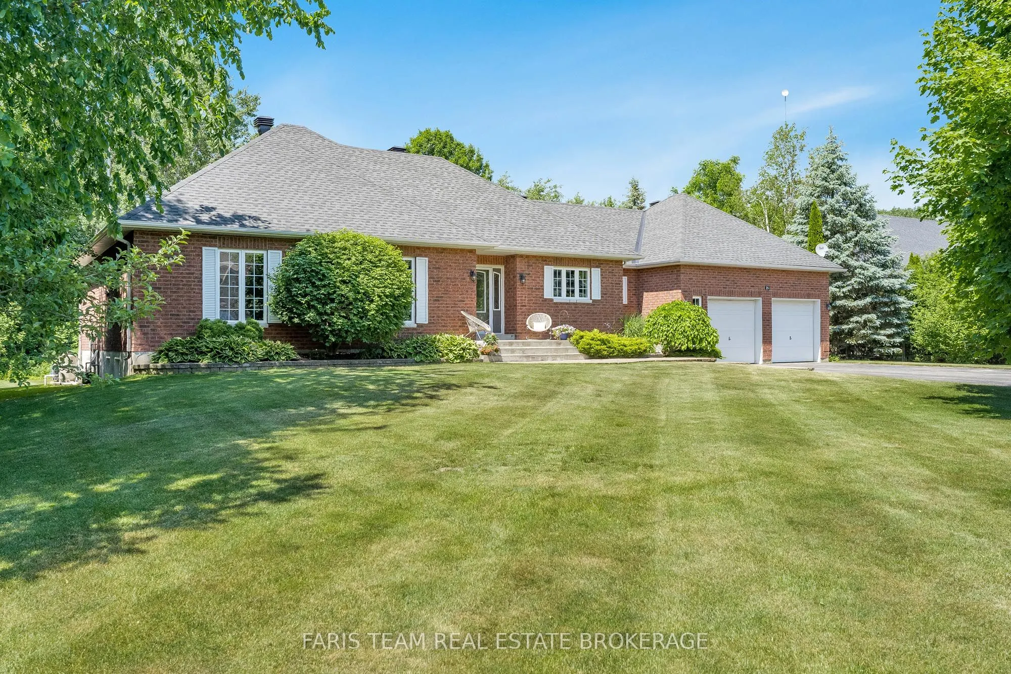 35 Parr Boulevard