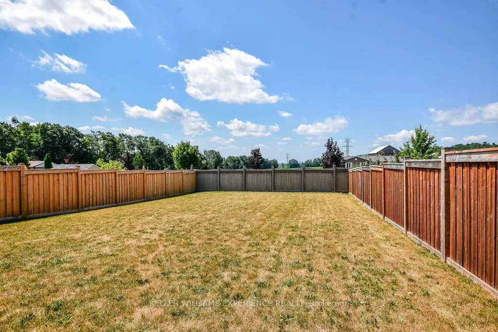 53 Rugman Crescent
