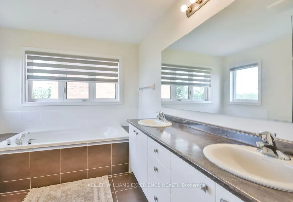 53 Rugman Crescent