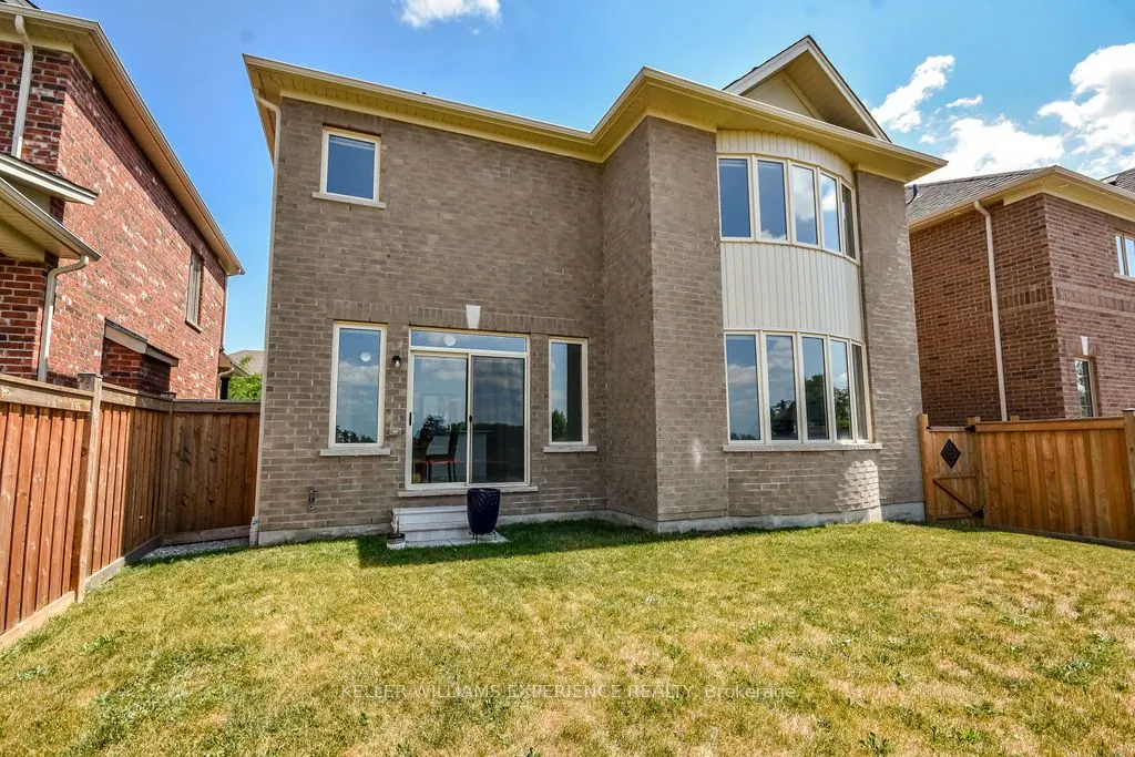 53 Rugman Crescent
