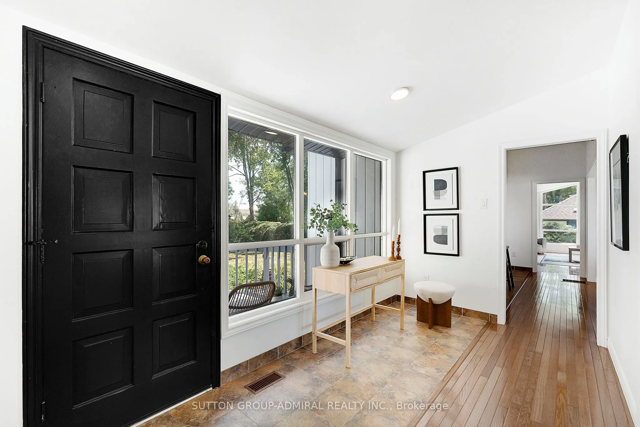 2232 Lakeshore Drive