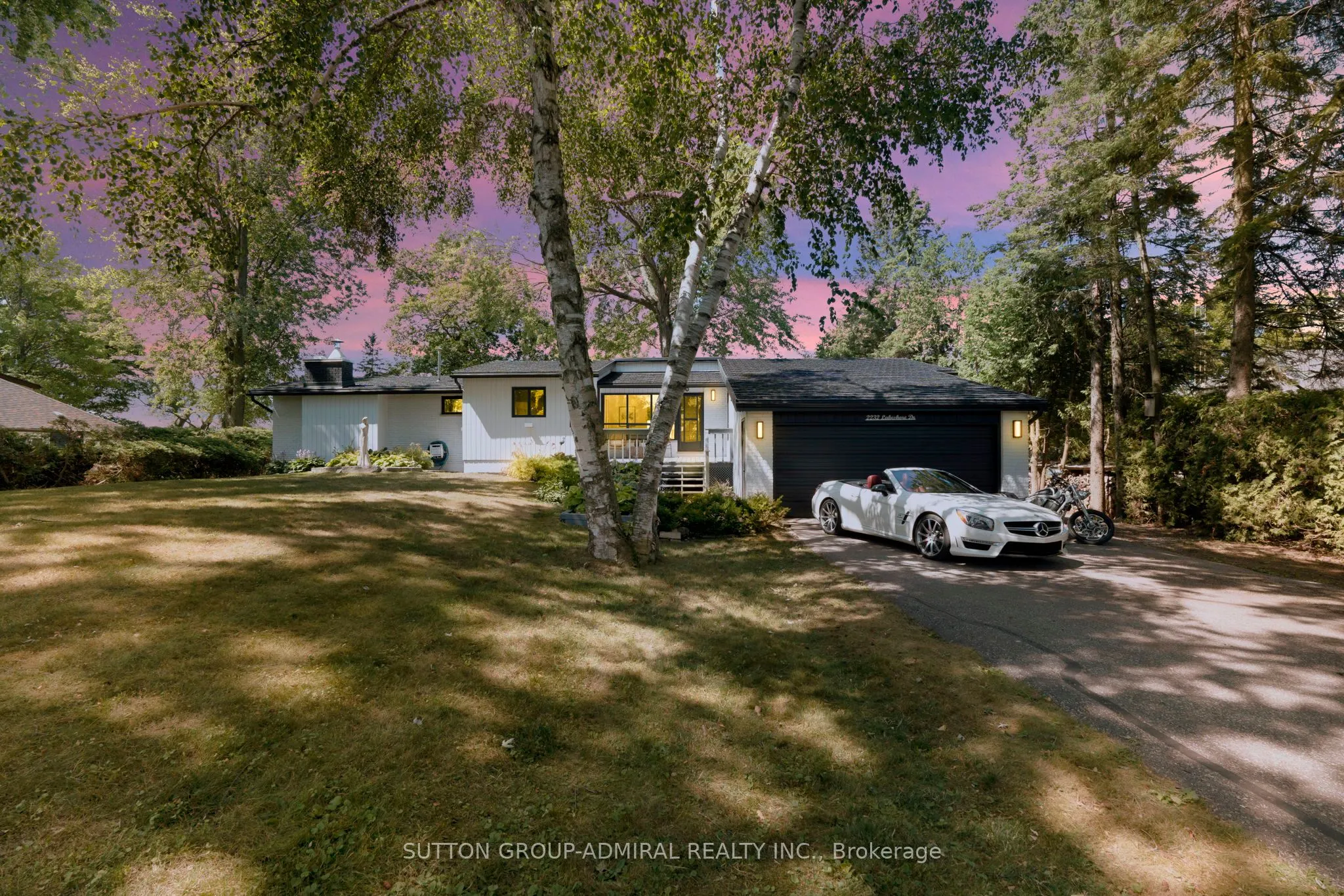 2232 Lakeshore Drive